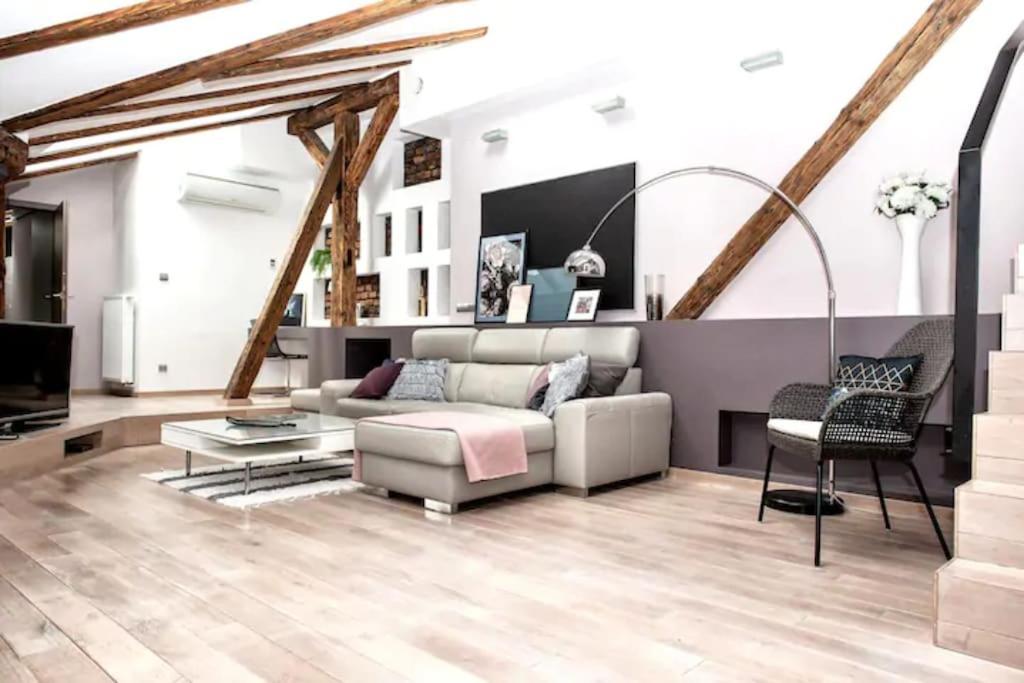 Exclusive Loft With Sauna, Ac And 3 Bathrooms Apartament