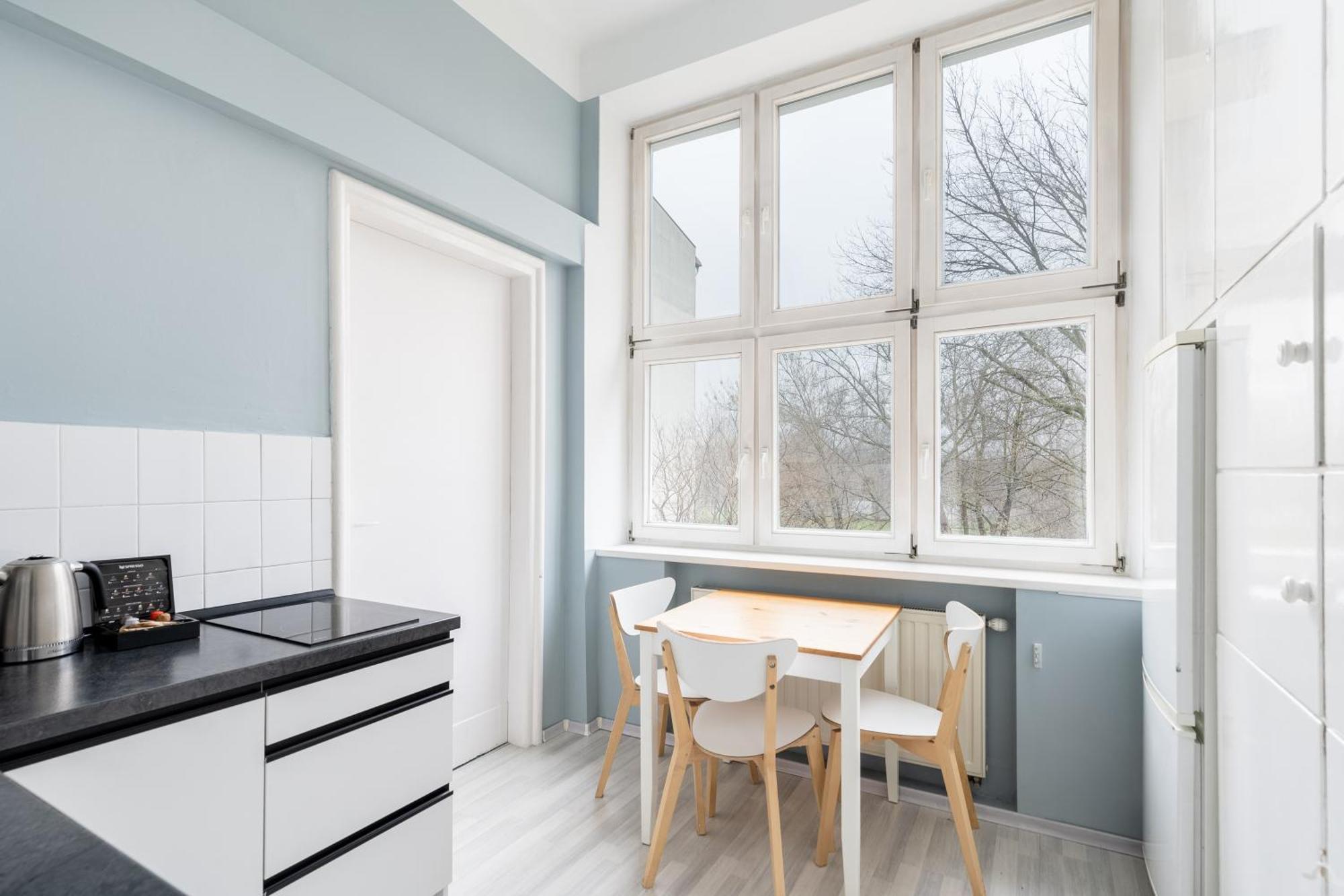 Erasmus Student - Old Town Apartment