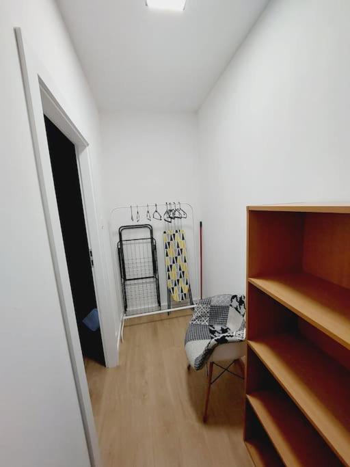 Przestronny Apartament, Ogrodek, Miejsca Postojowe W Garazu Krakow