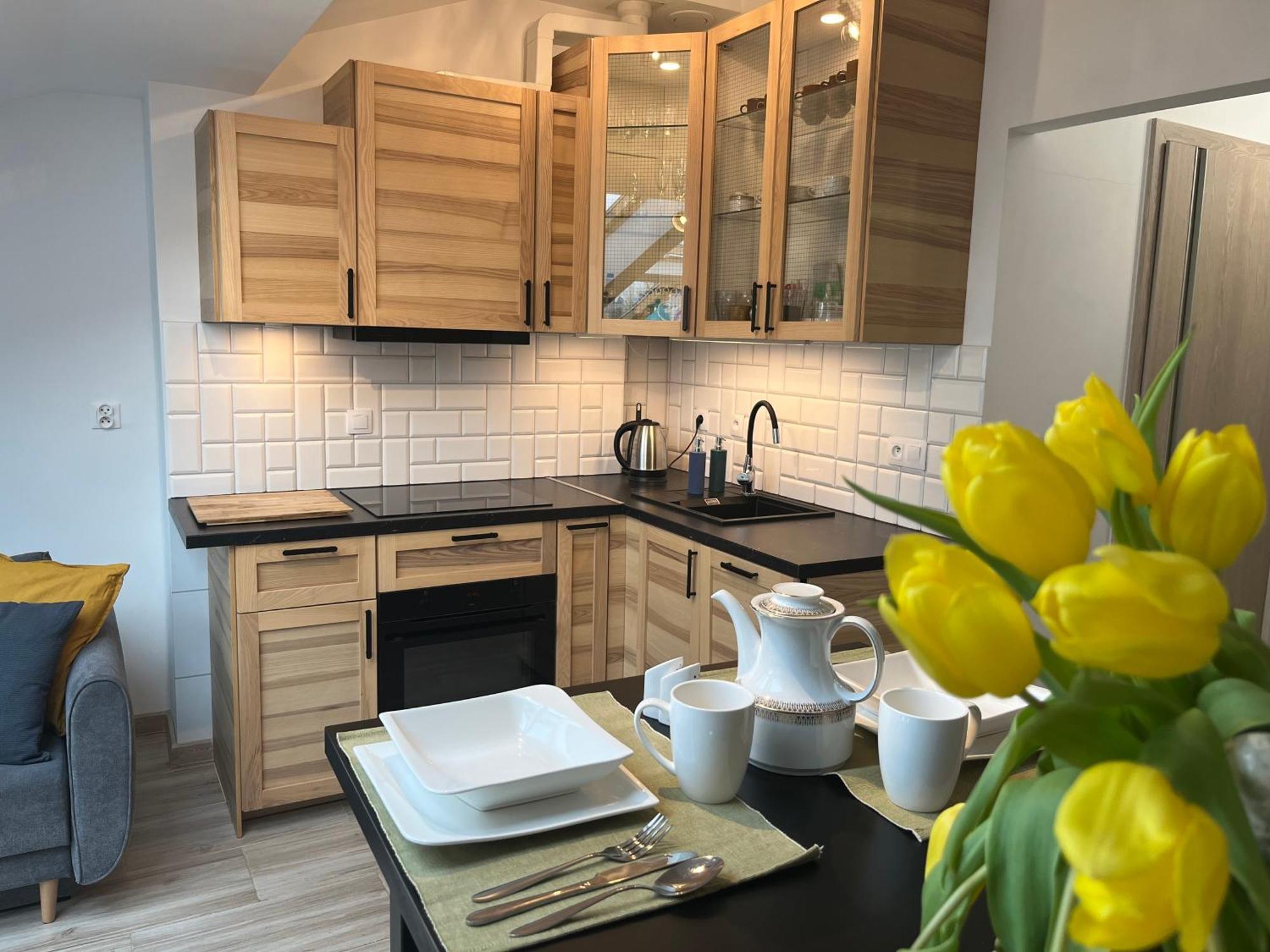 Feelhome With Kitchen *