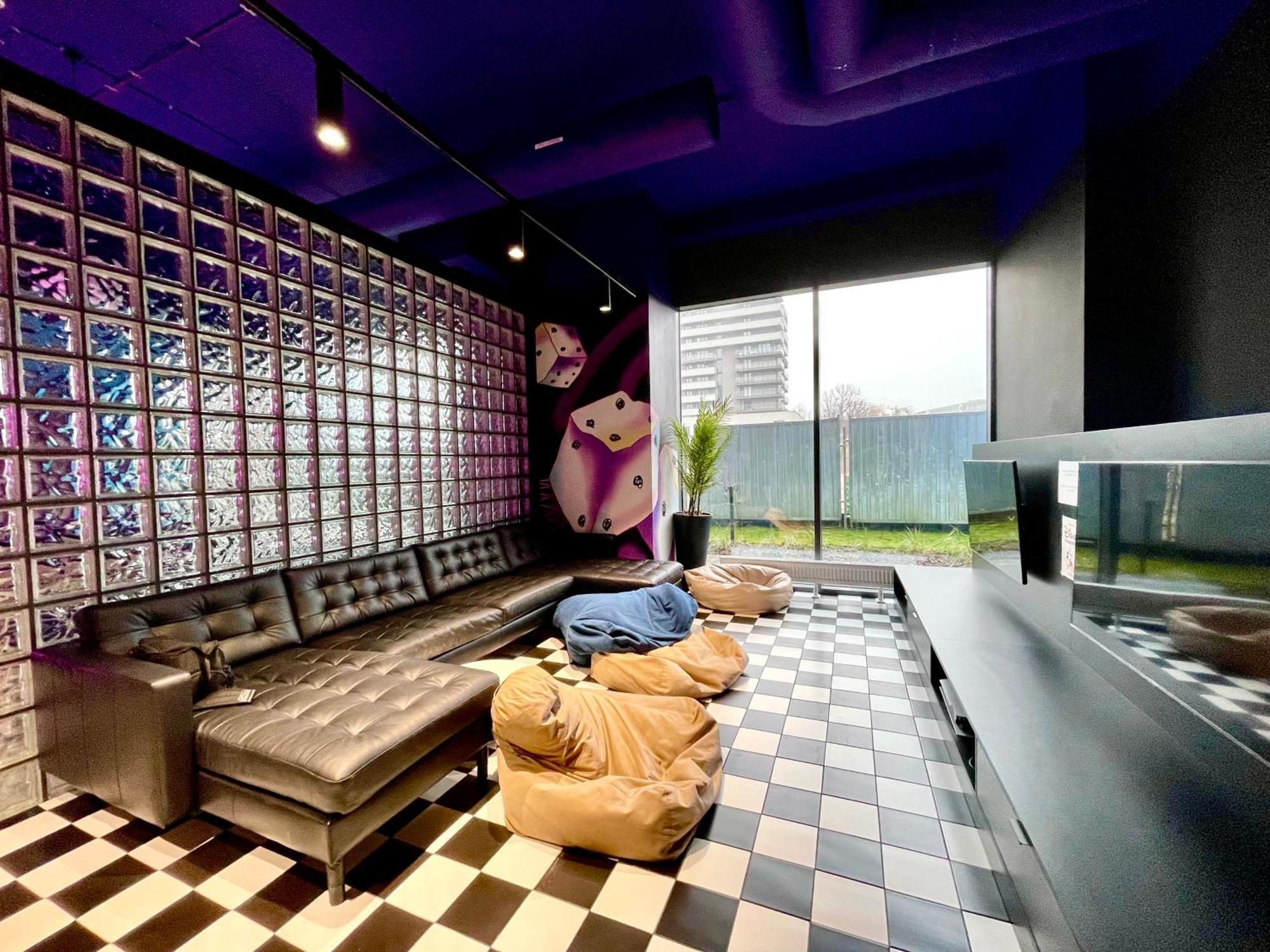 Chillout Dorm Cracow *