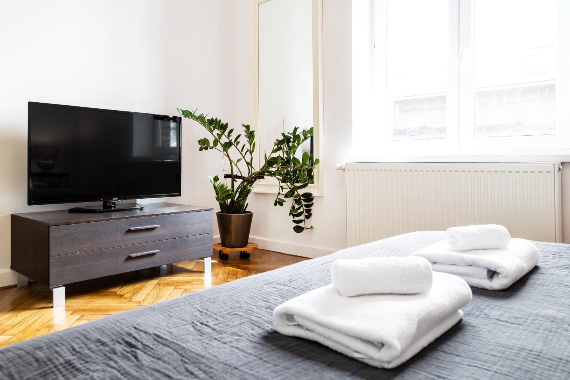 Apartment Househost Apartment: Jozefa 2/10 Krakau
