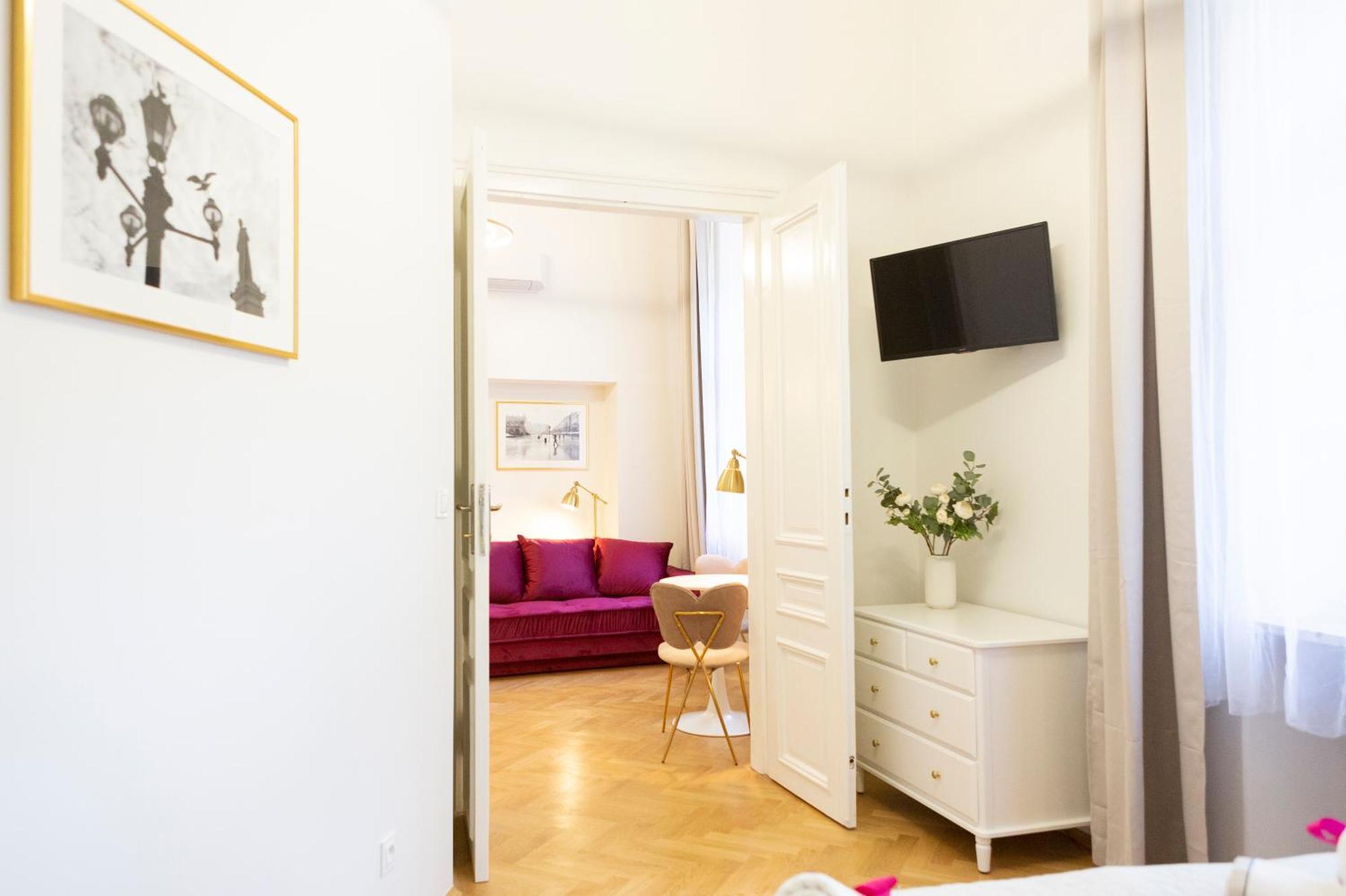 Apartment Apartments Roman
