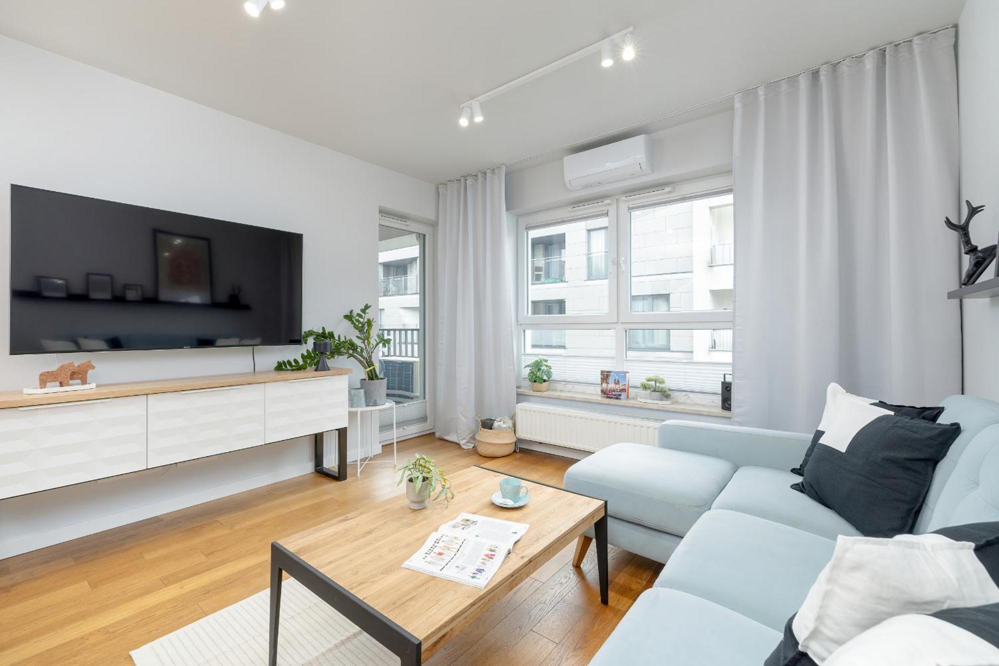 Slusarska Modern With Balcony & Parking Cracow Zablocie By Renters Prestige * Krakow