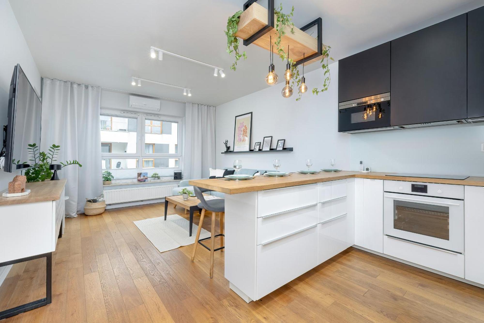 Slusarska Modern With Balcony & Parking Cracow Zablocie By Renters Prestige *