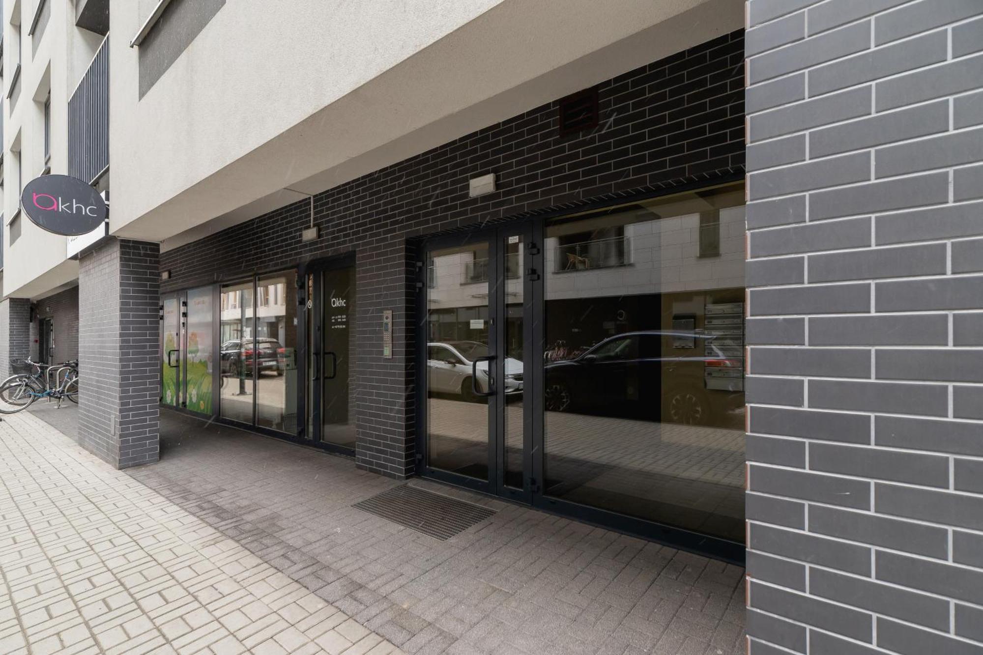 Slusarska Modern With Balcony & Parking Cracow Zablocie By Renters Prestige Krakow