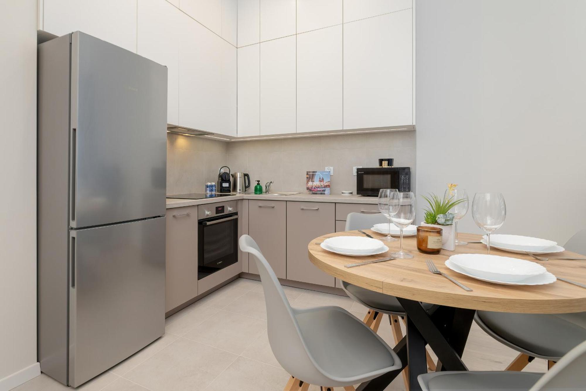 Luxury Near The Center Of Cracow By Renters Prestige Apartamento *