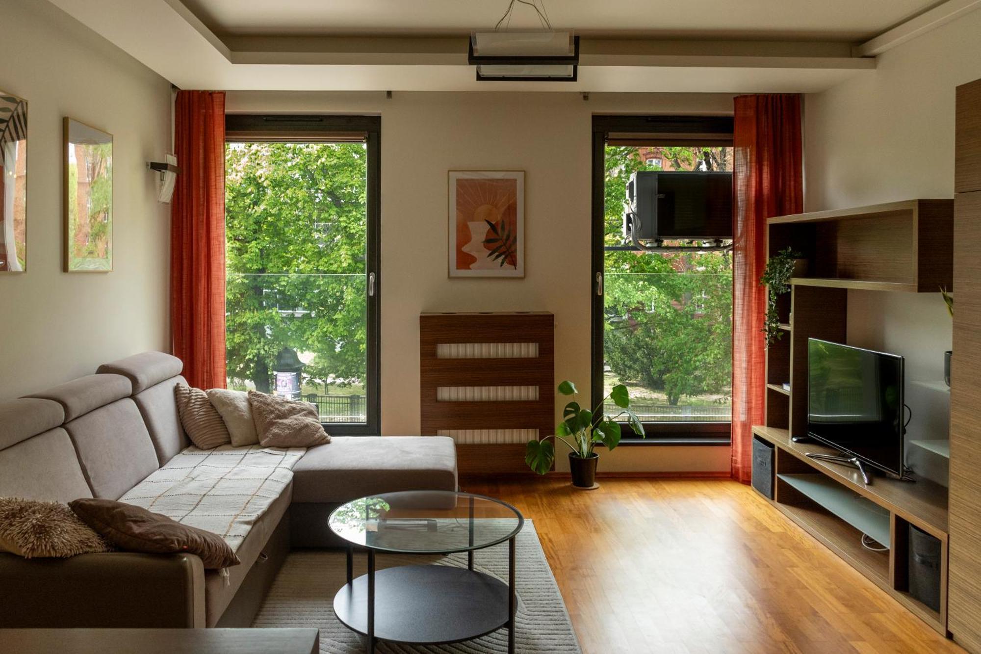 Apartment Glowny - Parking, Workspace - By Rentujemy
