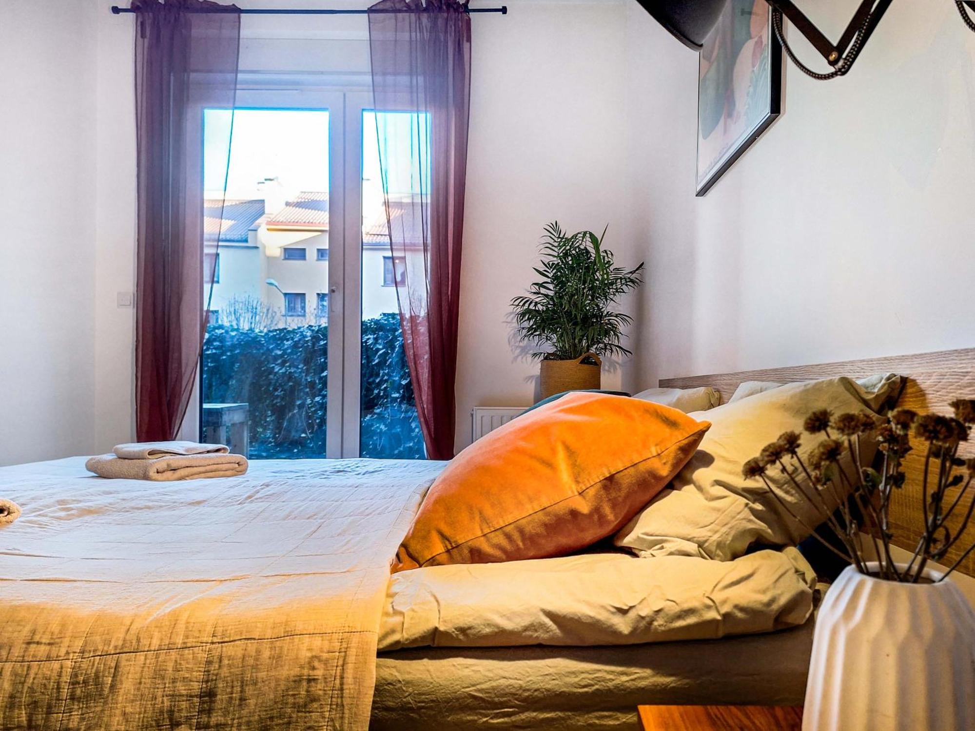 1-bedroom With Private Garden, Old Town Kraków