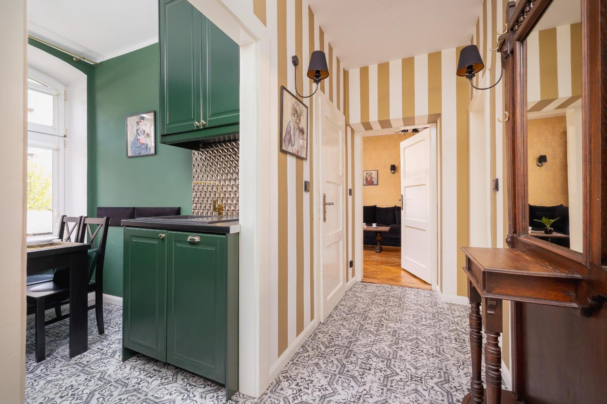 Tasteful In The Center Of Cracow By Rent Like * Krakow