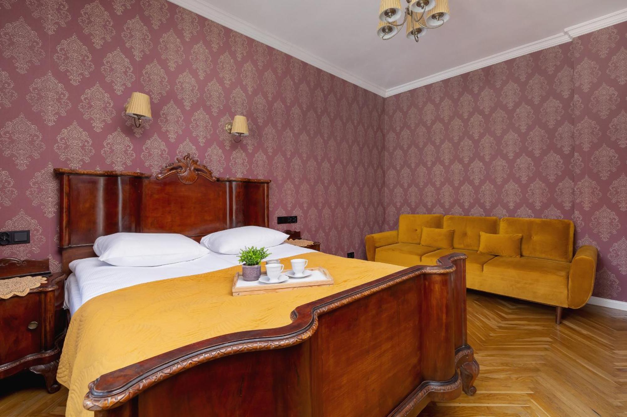 Tasteful In The Center Of Cracow By Rent Like Krakow