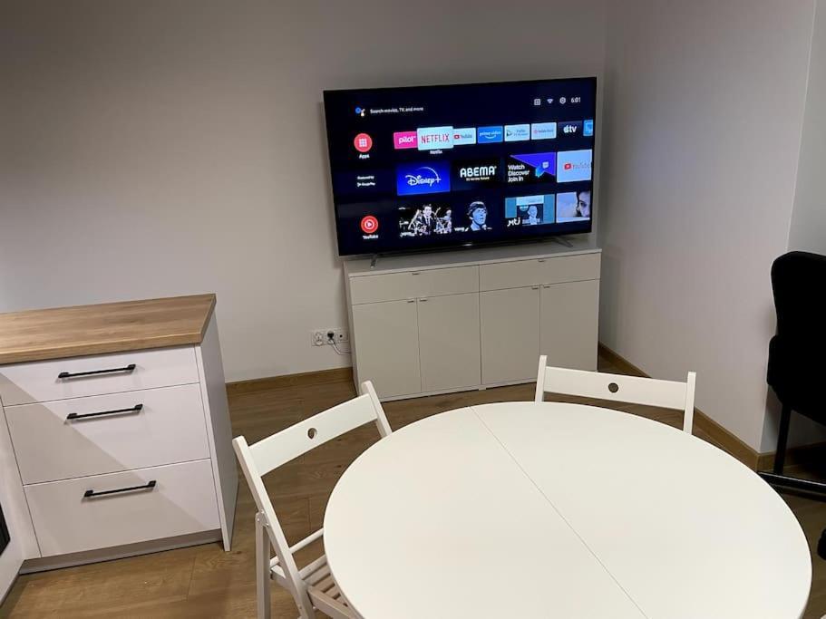 Lucky Seven Cosy 1-bedroom Apartment, Free Parking Appartement Krakau