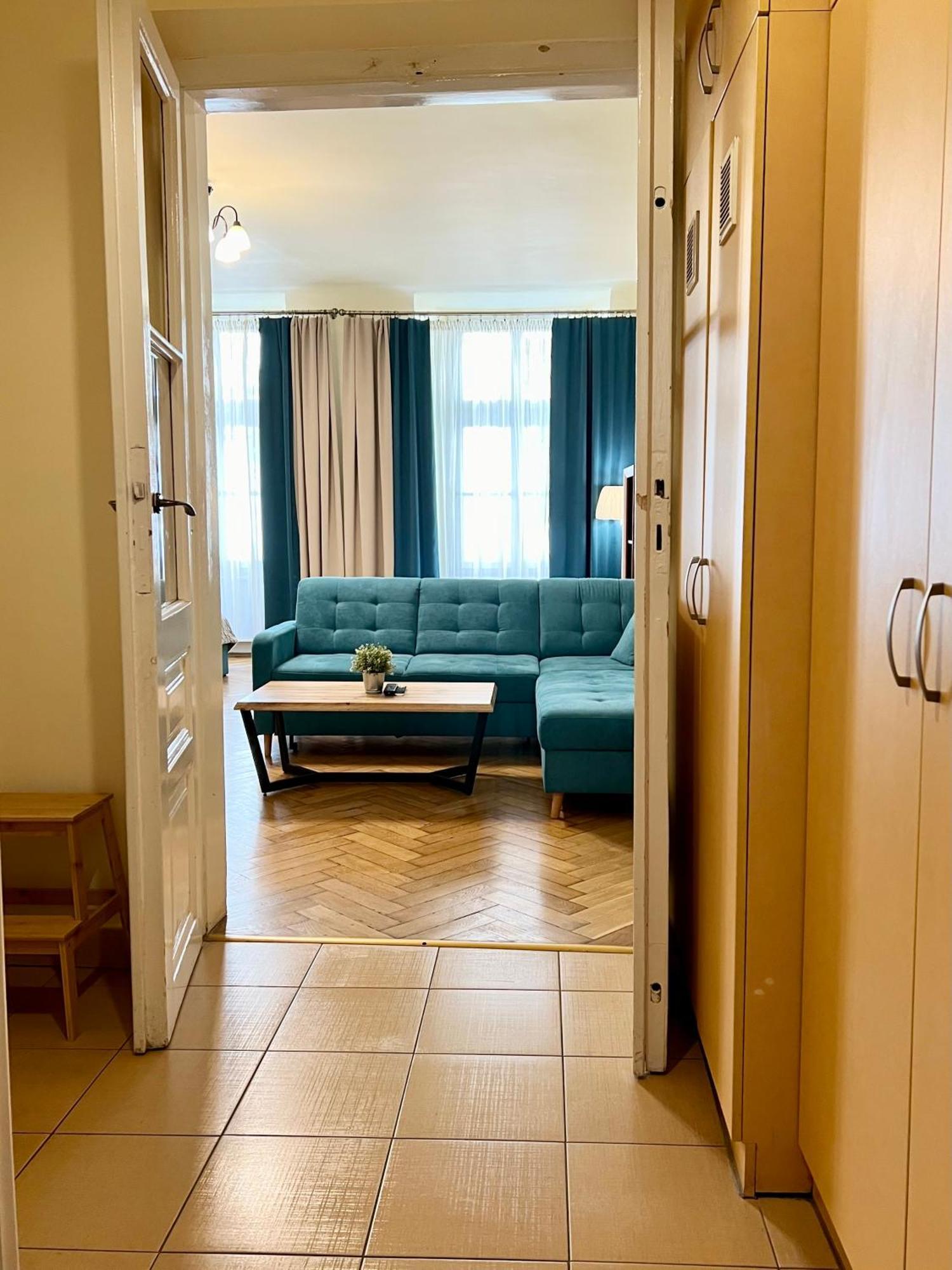 I Studia Herbarium Apartment *