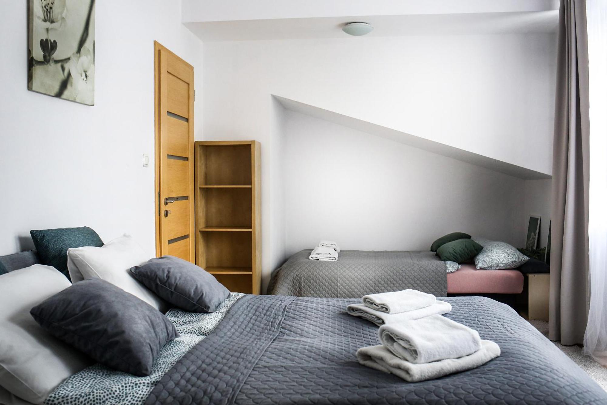Fully-furnished With Air Conditioning For Families, Cracow Old Town Appartement Krakau