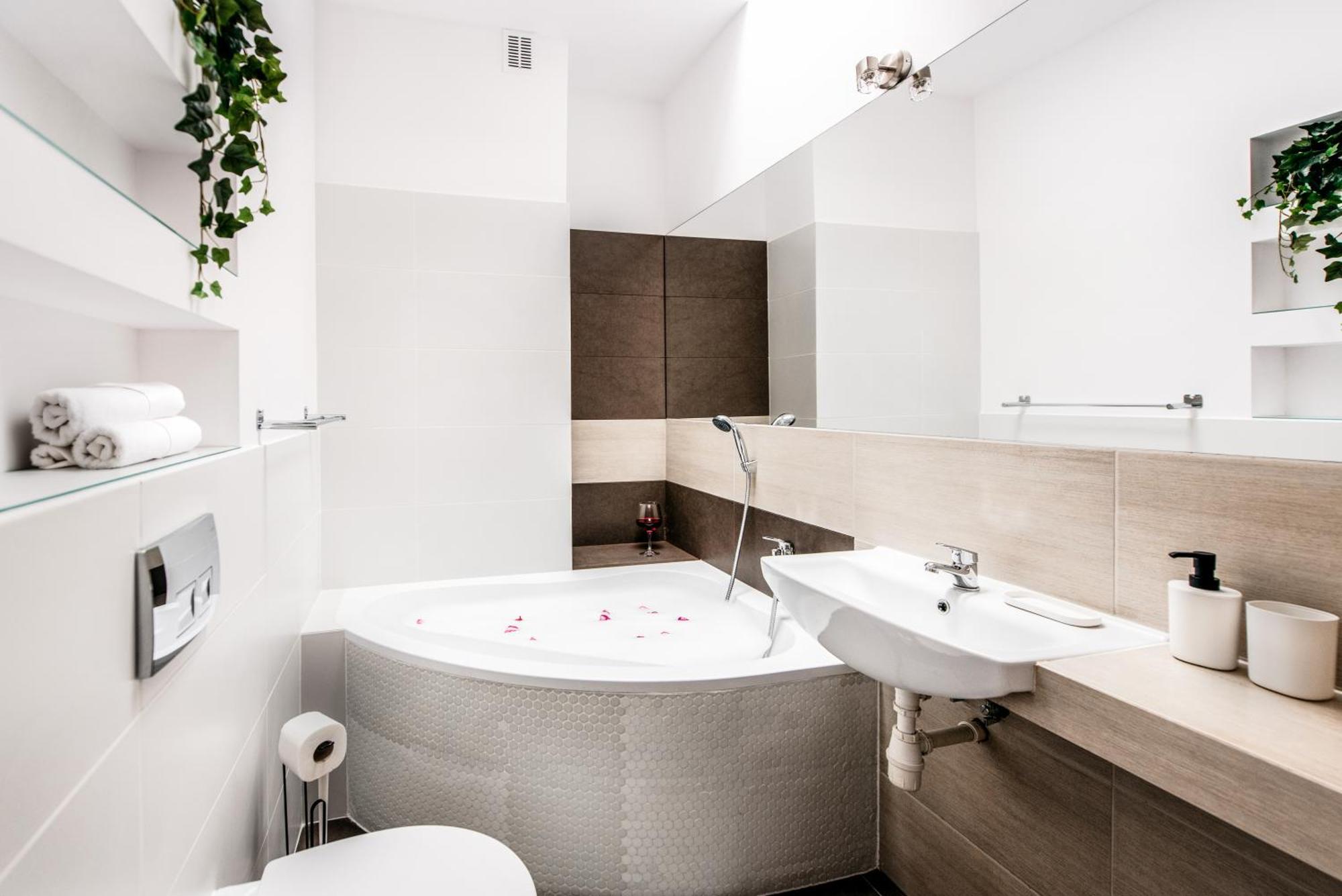 Appartement Fully-furnished With Air Conditioning For Families, Cracow Old Town Krakau
