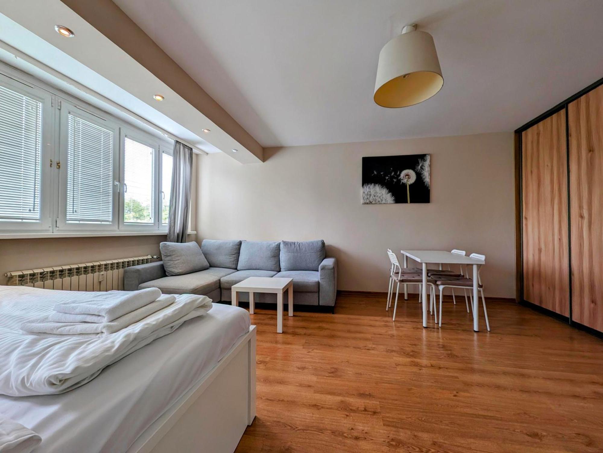 Kazimierza Wielkiego 87 By Homeprime Apartament Kraków