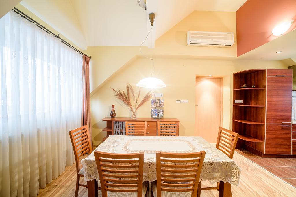 Park Apartament *