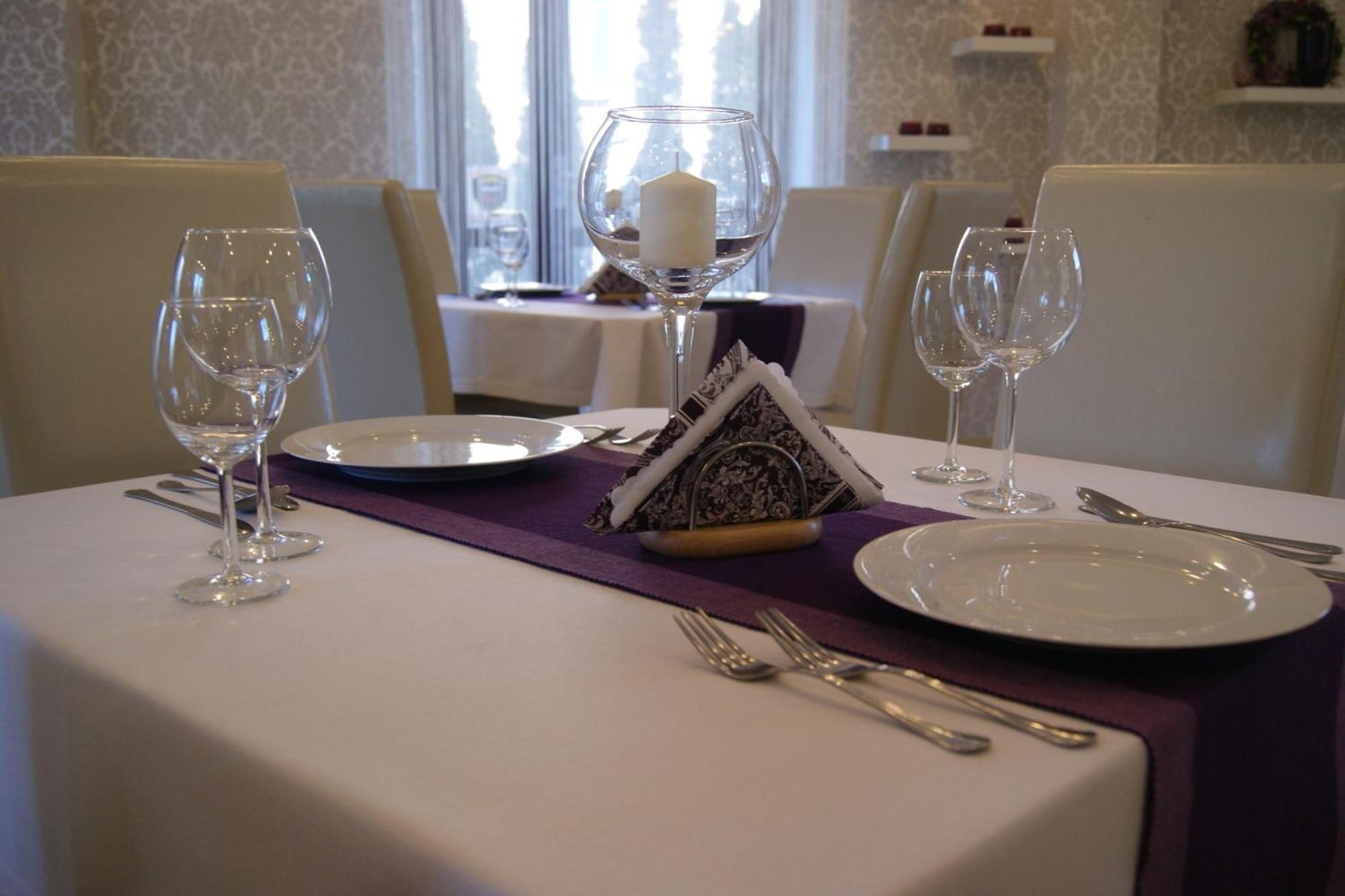 Hotel Petrus 3*