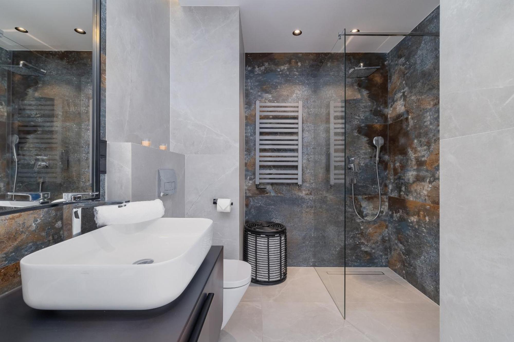 Exclusive On The Vistula River In By Renters Prestige Apartment