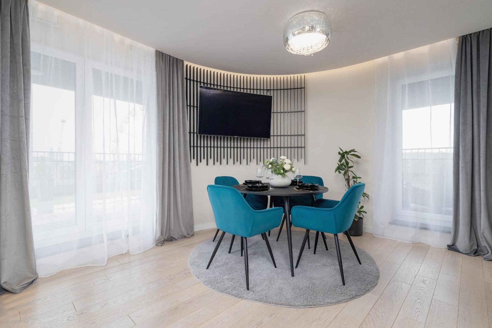 Exclusive On The Vistula River In By Renters Prestige Apartment *