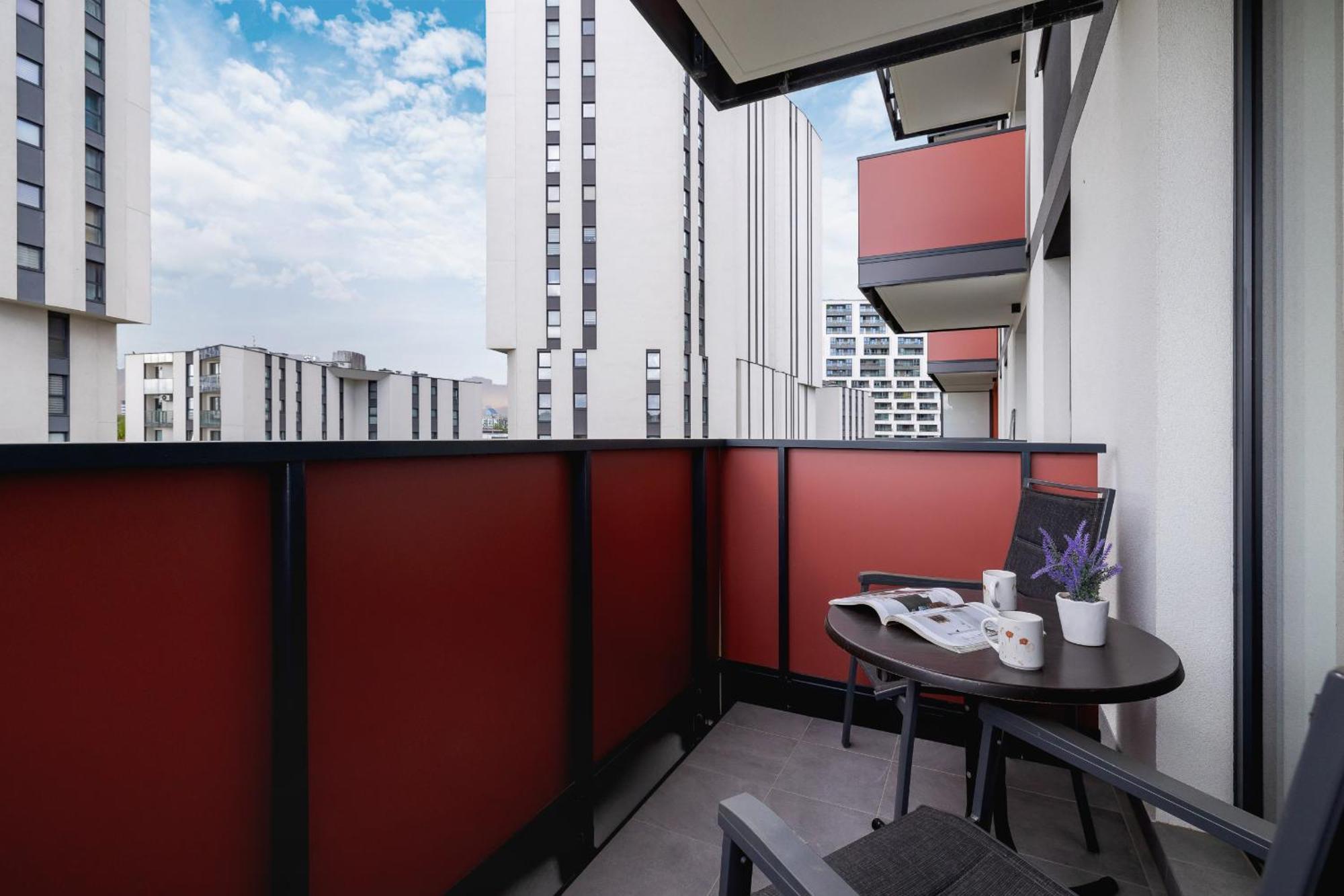 Appartement Modern With Parking Near Tauron Arena By Rent Like