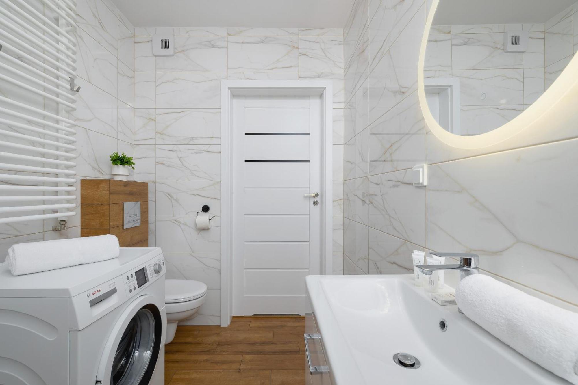 Modern With Parking Near Tauron Arena By Rent Like Krakau