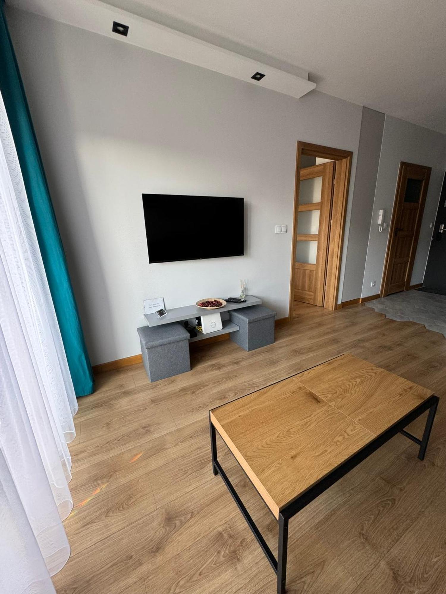 Dąbska 24 Tauron Arena Apartament *