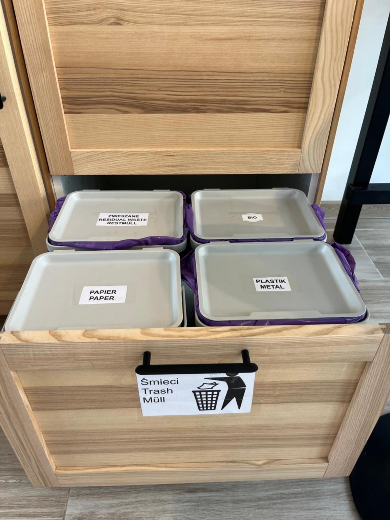 Feelhome With Kitchen