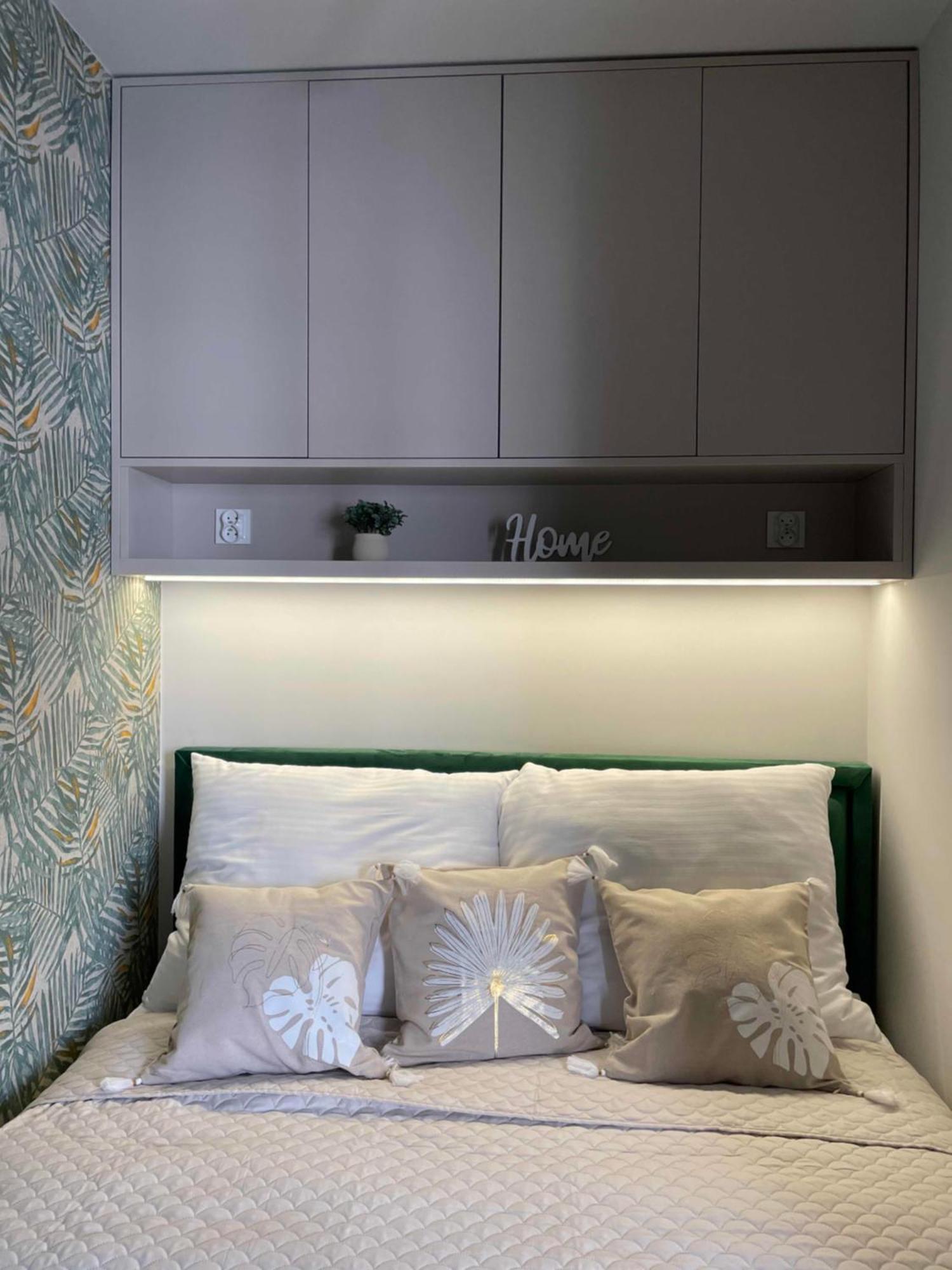 Apartment 41 *