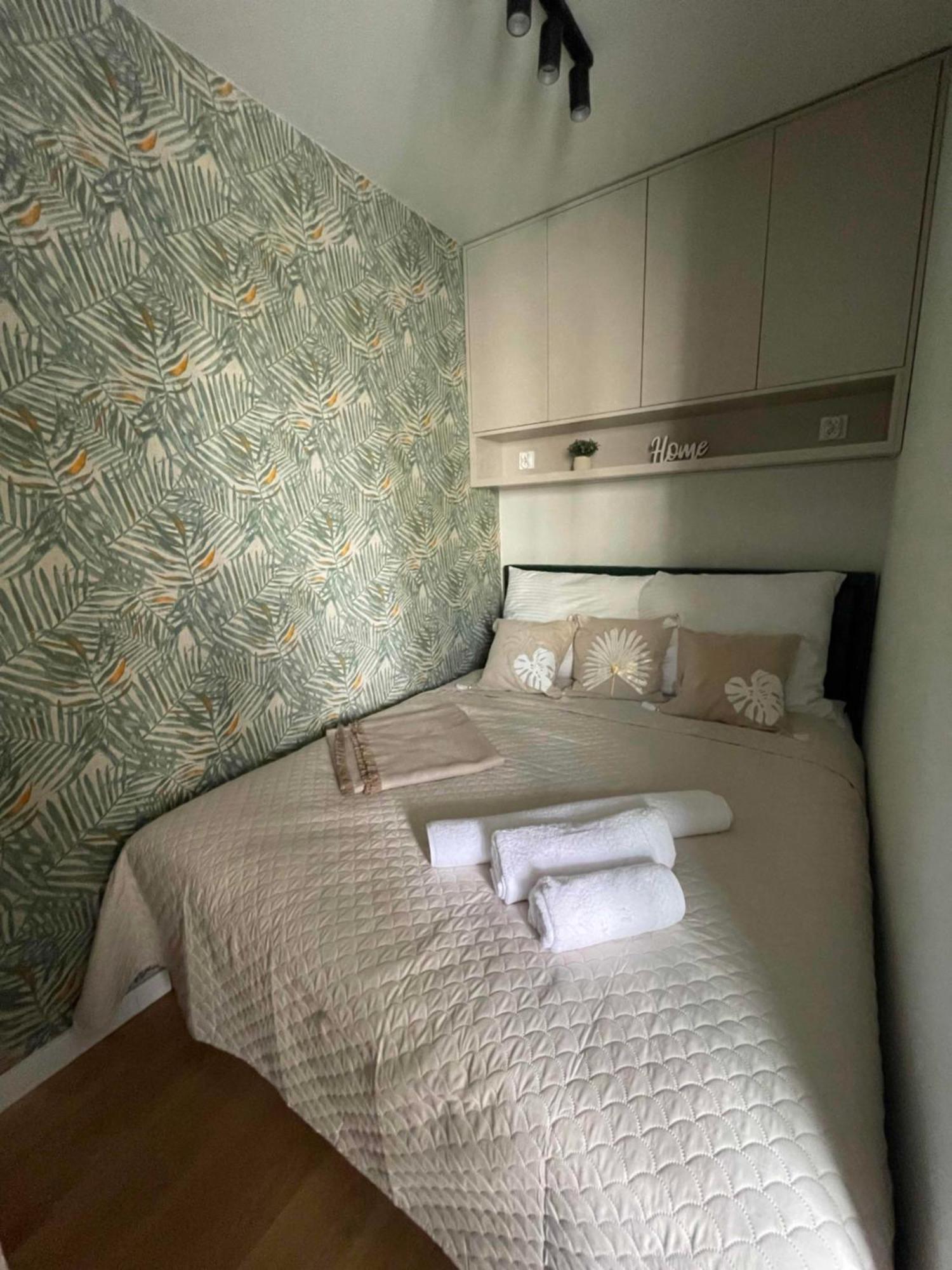 Apartment 41