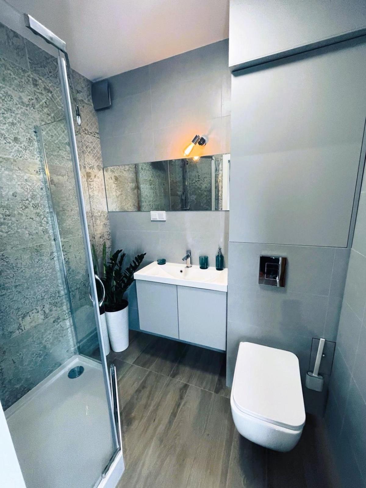 Mr - Mogilska Apartment *