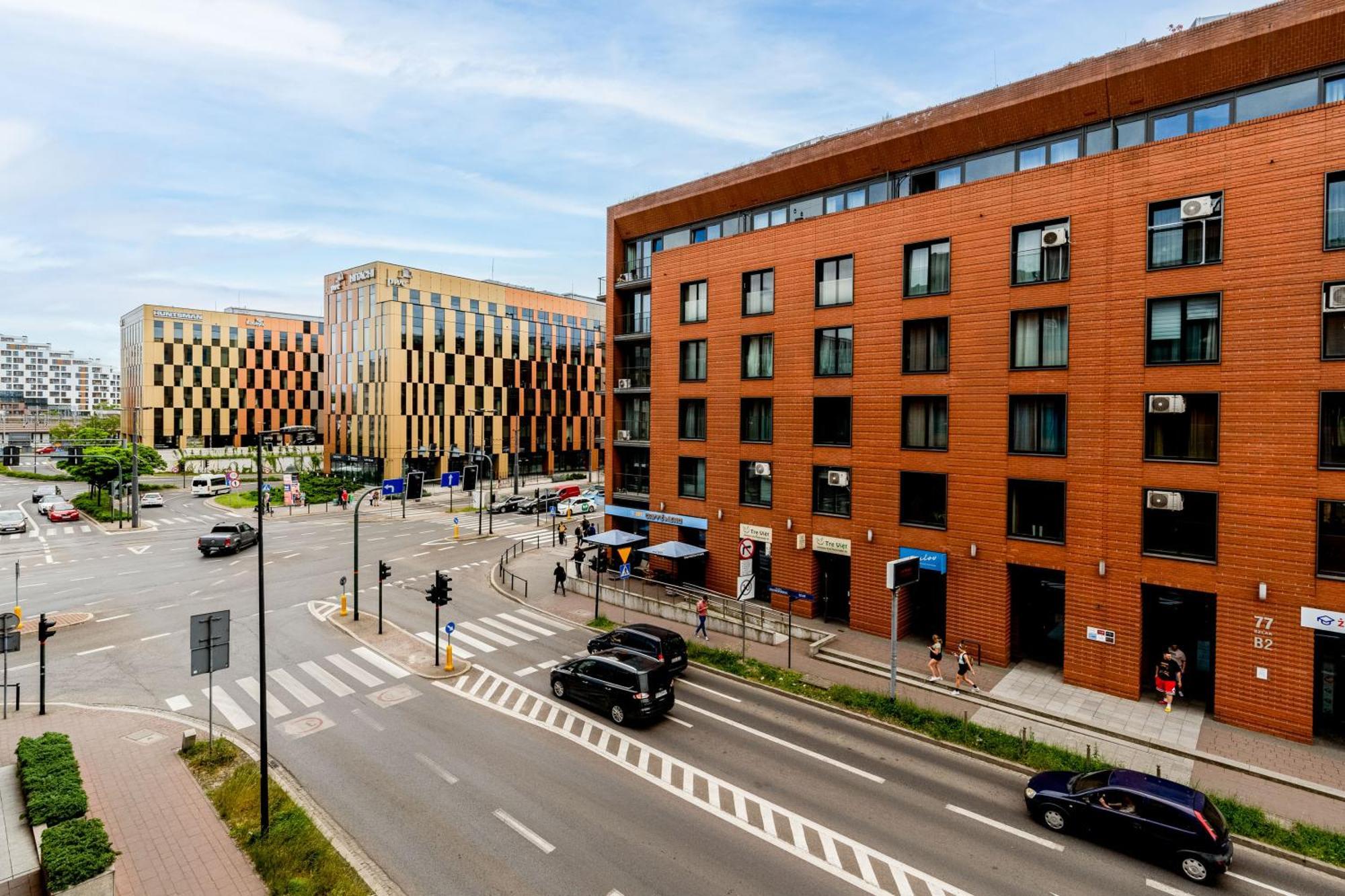 Modern Ii With Free Underground Parking Appartement *