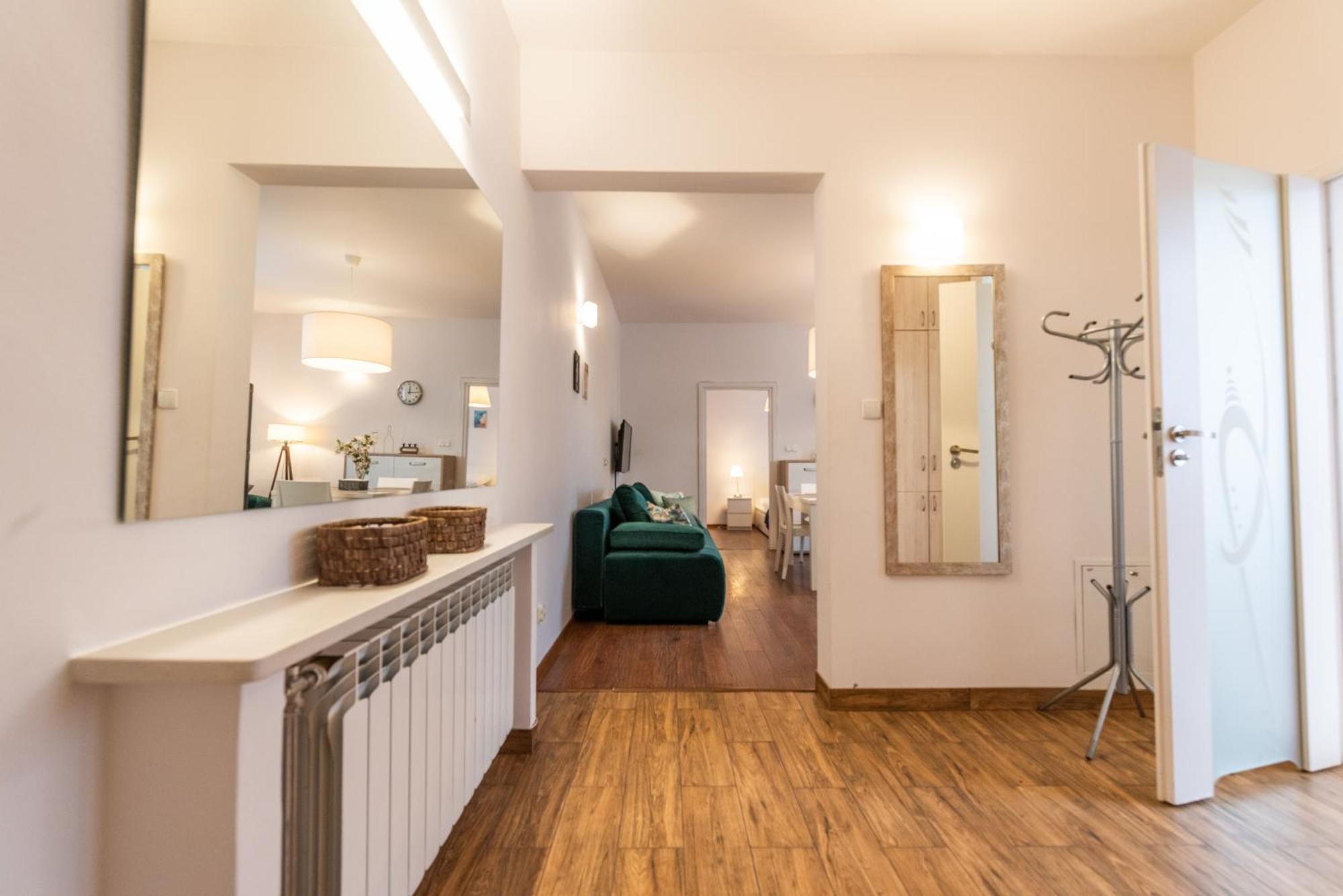 Lights Bosacka Apartamento