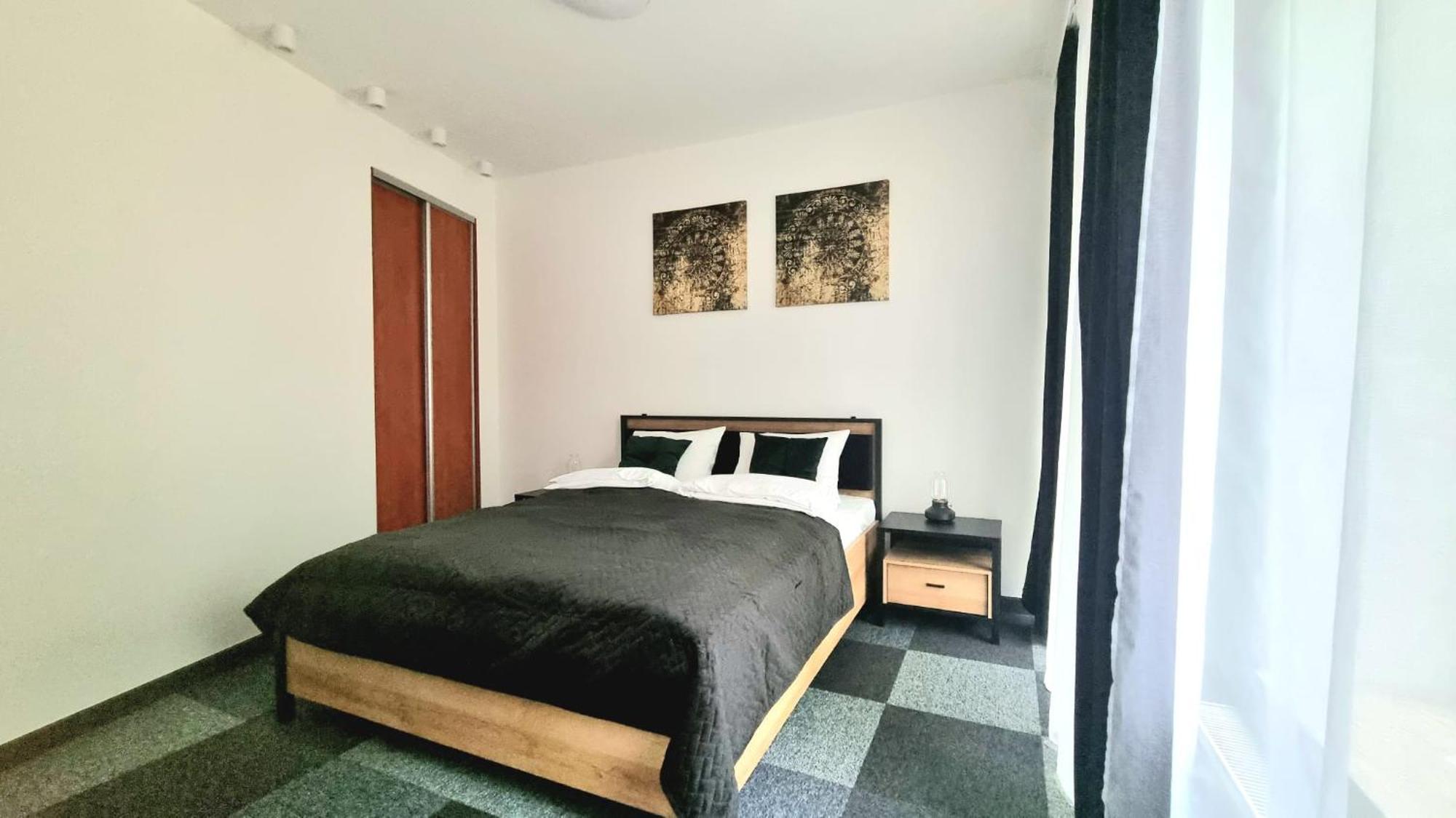 Nook Nook Kazimierza Wielkiego 104