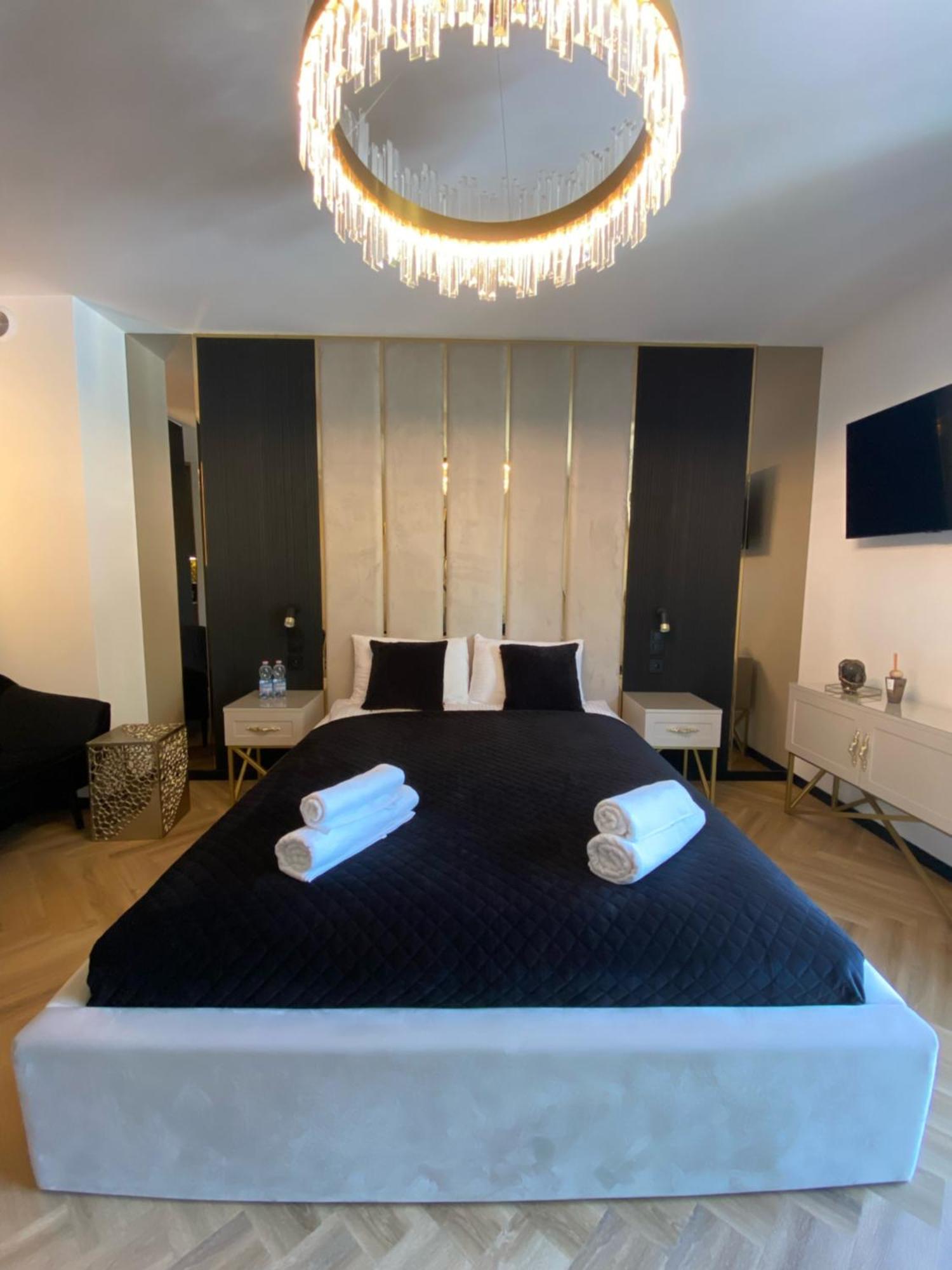Lux By Torres At K39 Apartment *