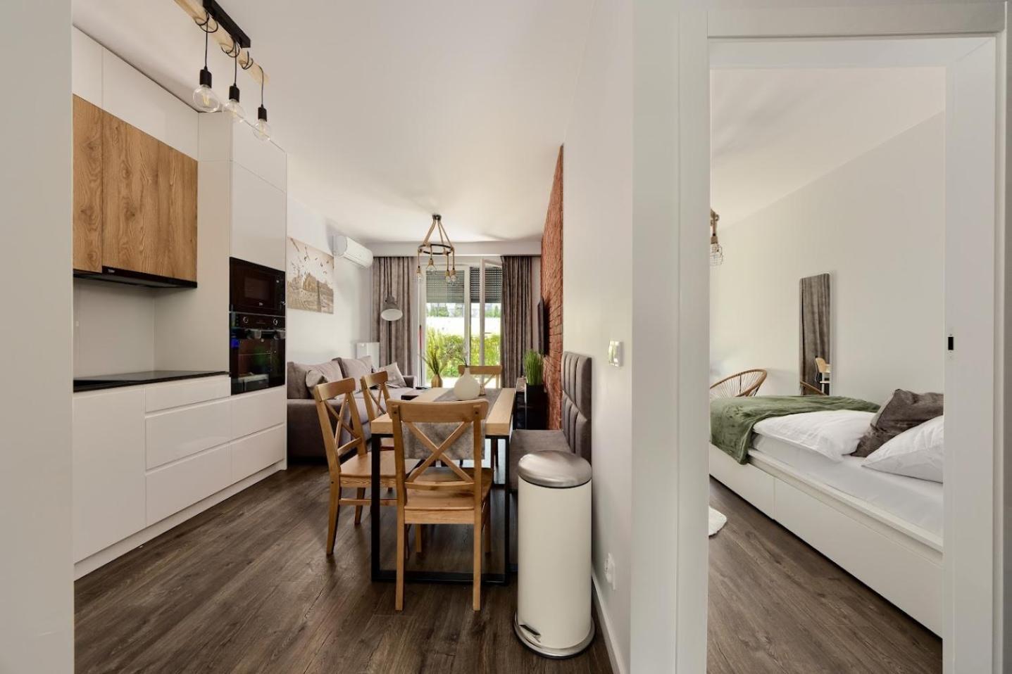 Cracow Masarska Premium