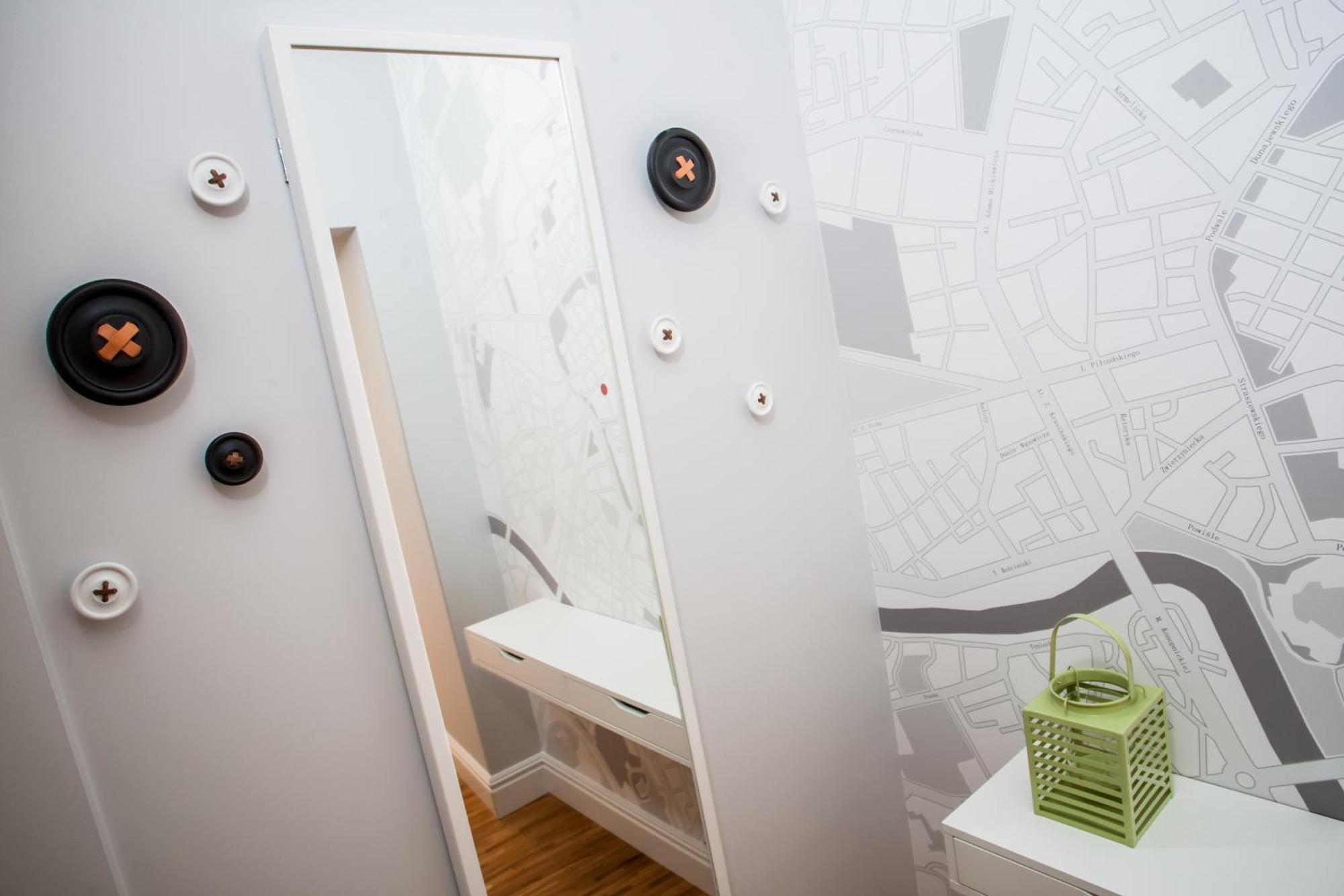 Mint Luxury At The Main Square Apartment *