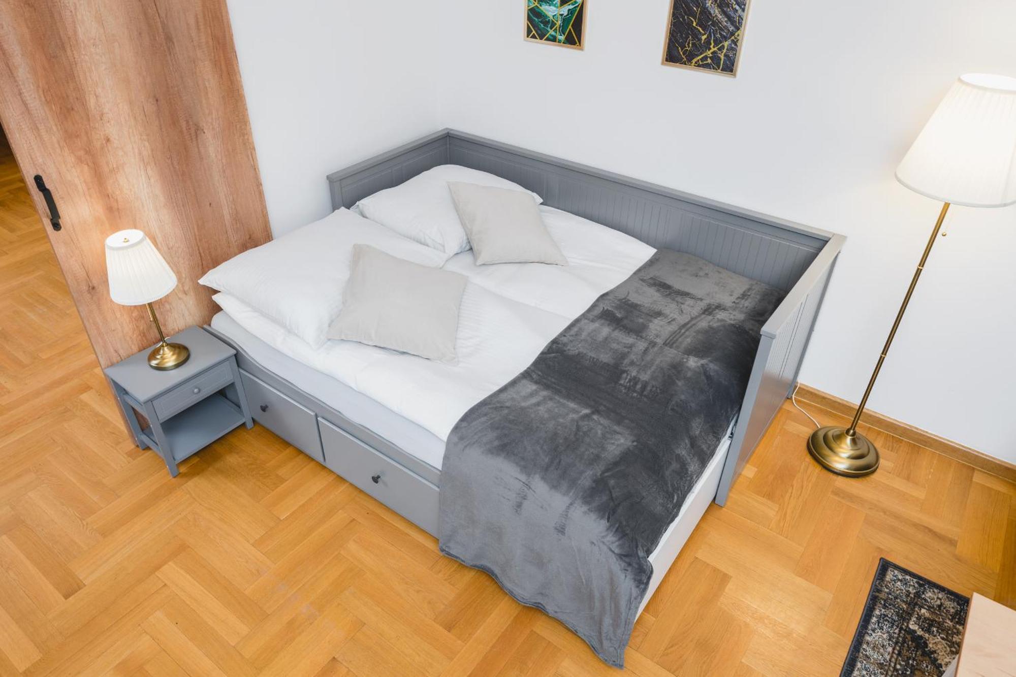 Cracow Old Town Apartment