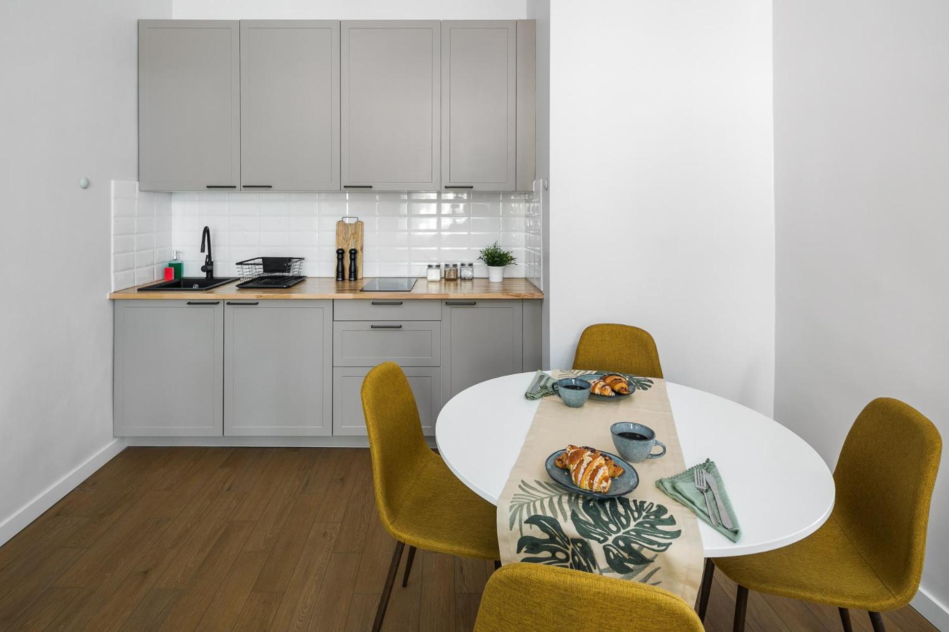 Modern & Cozy Flat - Near To Wawel Castle Apartamento Cracóvia
