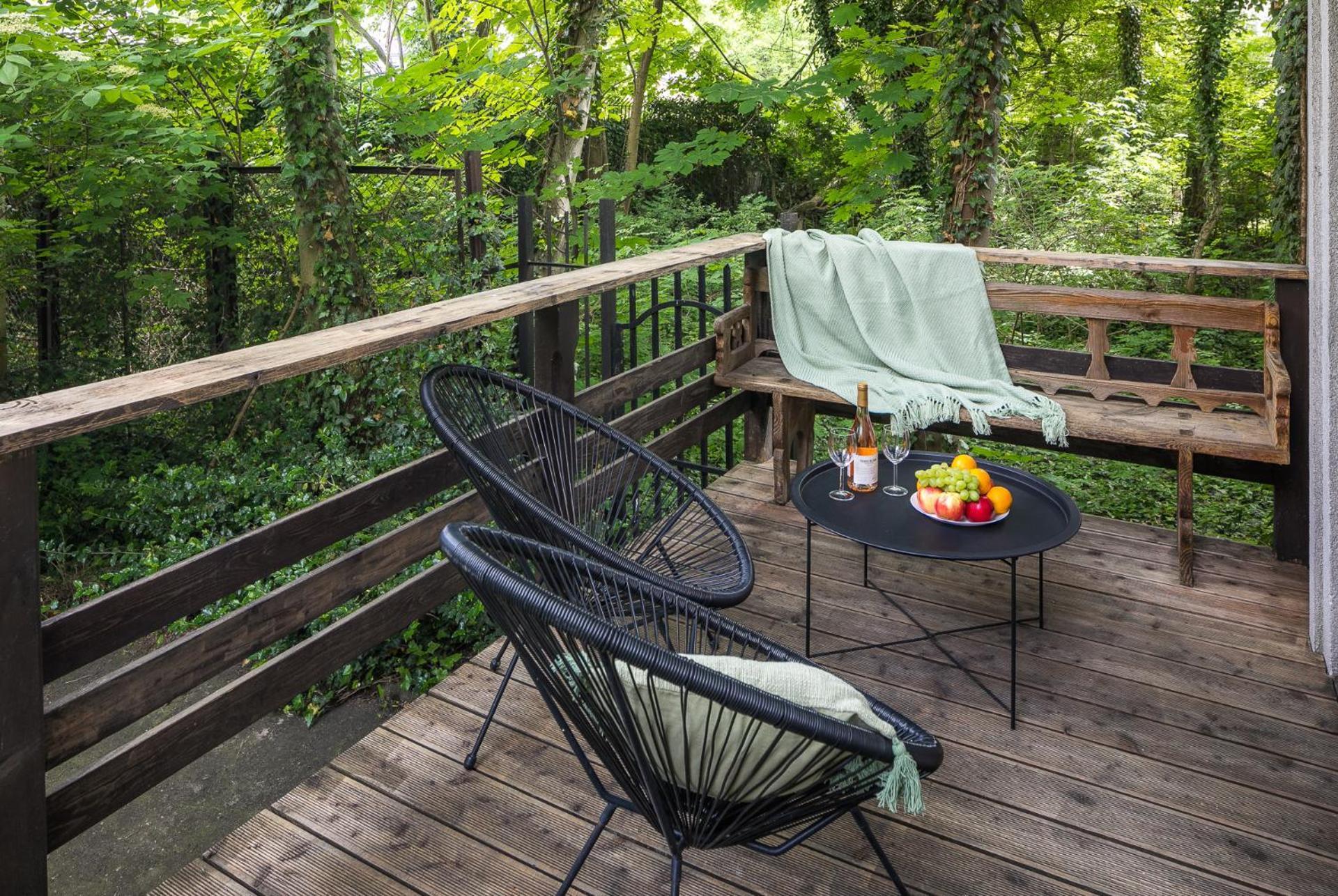 Garden House Apartment