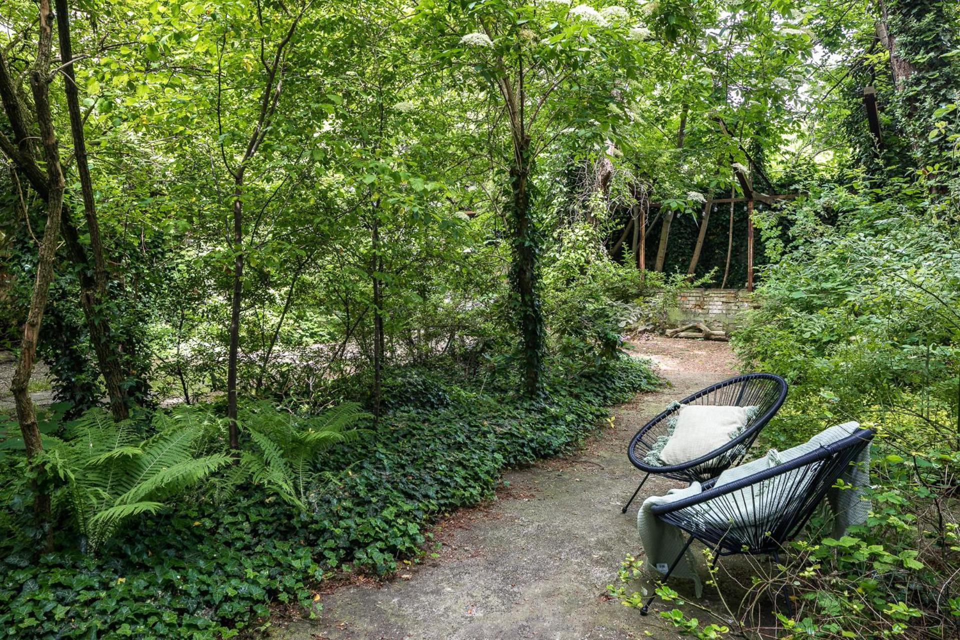 Apartament Garden House *