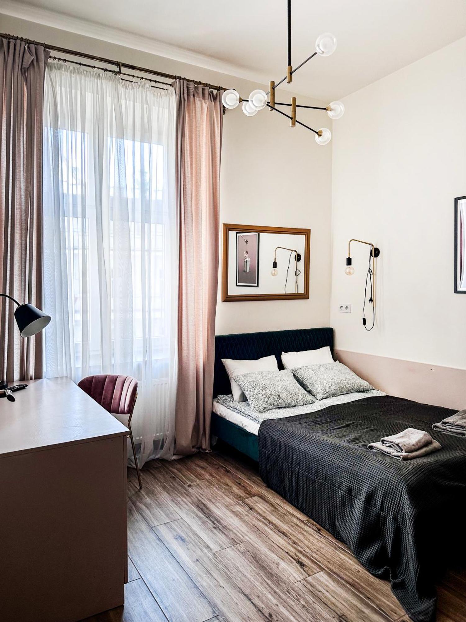 Cracow Heart - 19th-century Tenement House Of Stanislaw Wyspianski *