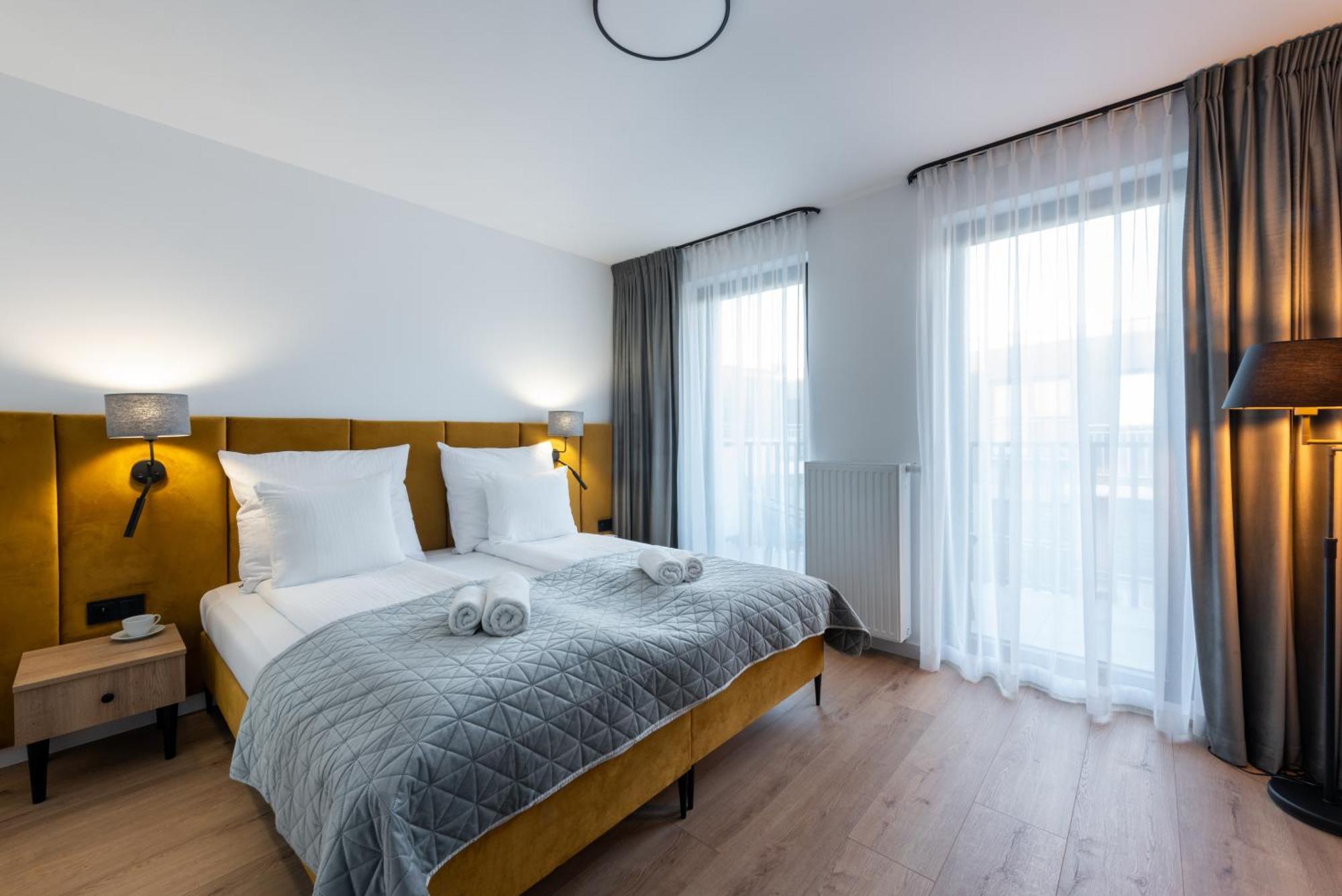 Inpoint Drive - Stay&park Free * Krakau
