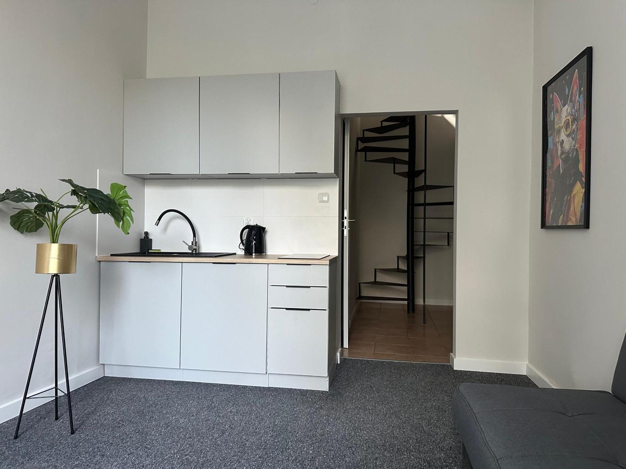 Ga Apartment *