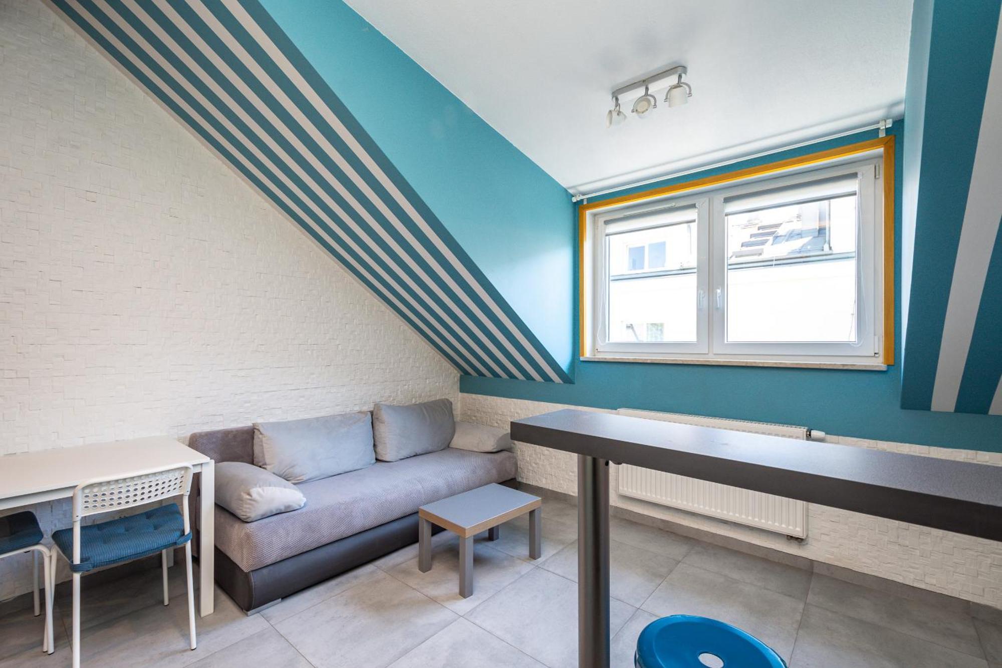 Rentplanet - Arianska Apartamento
