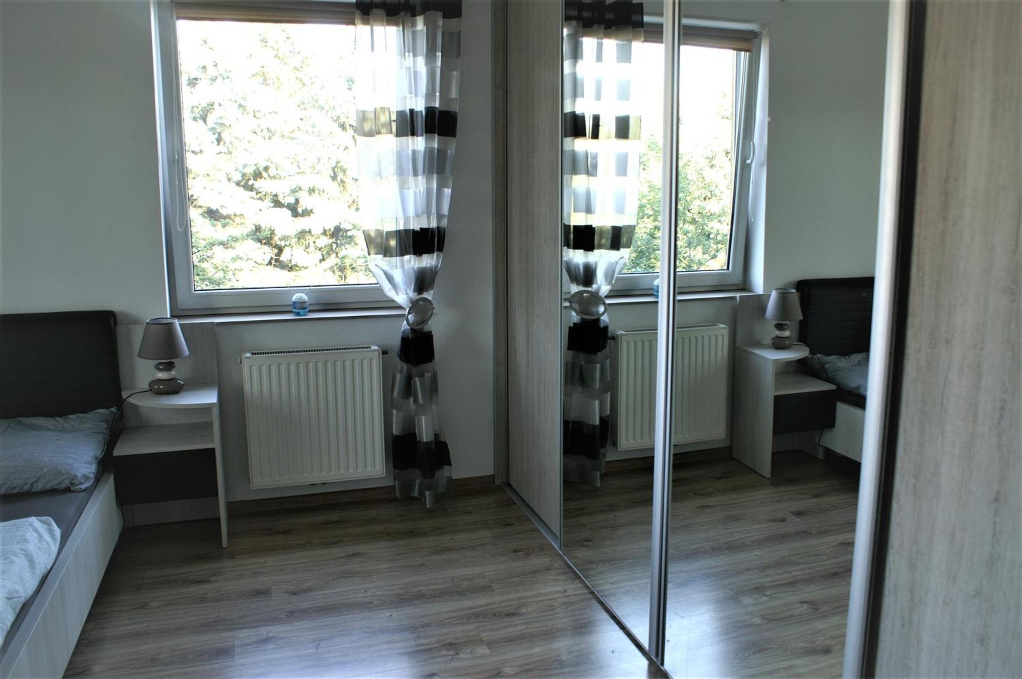 Pleasant Private And Fully Equipped With Private Parking Space Close To District Kazimierz