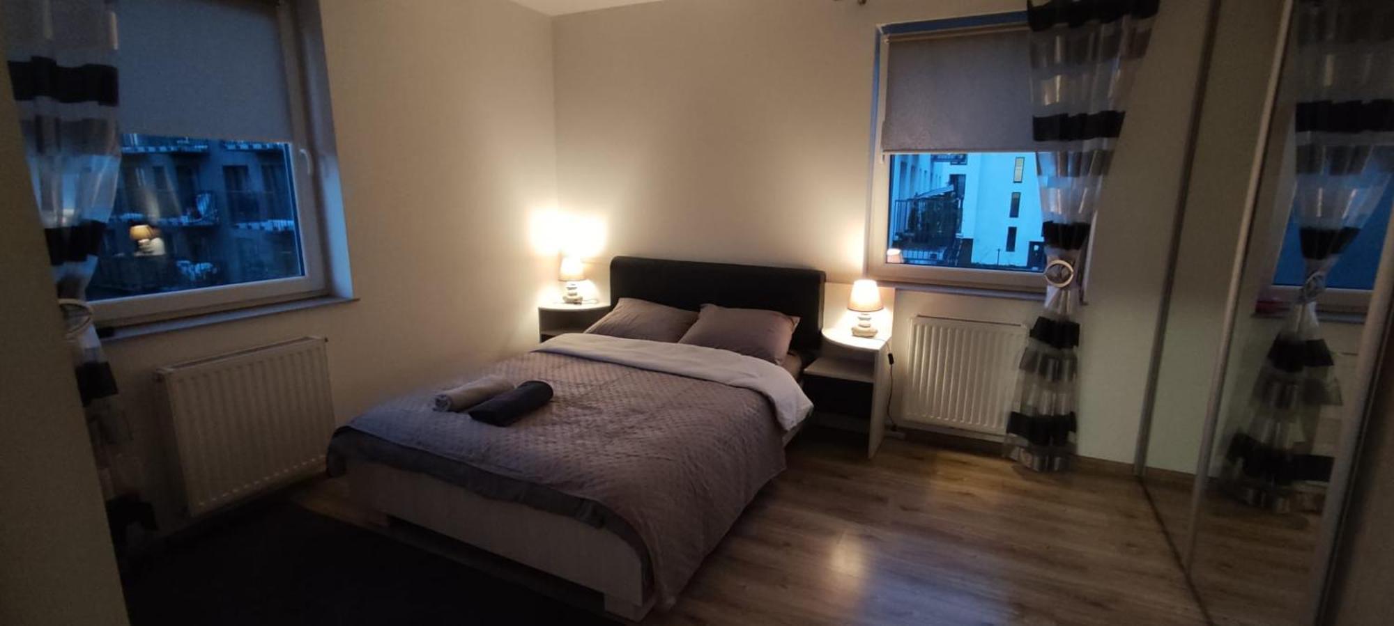 Appartement Pleasant Private And Fully Equipped With Private Parking Space Close To District Kazimierz *