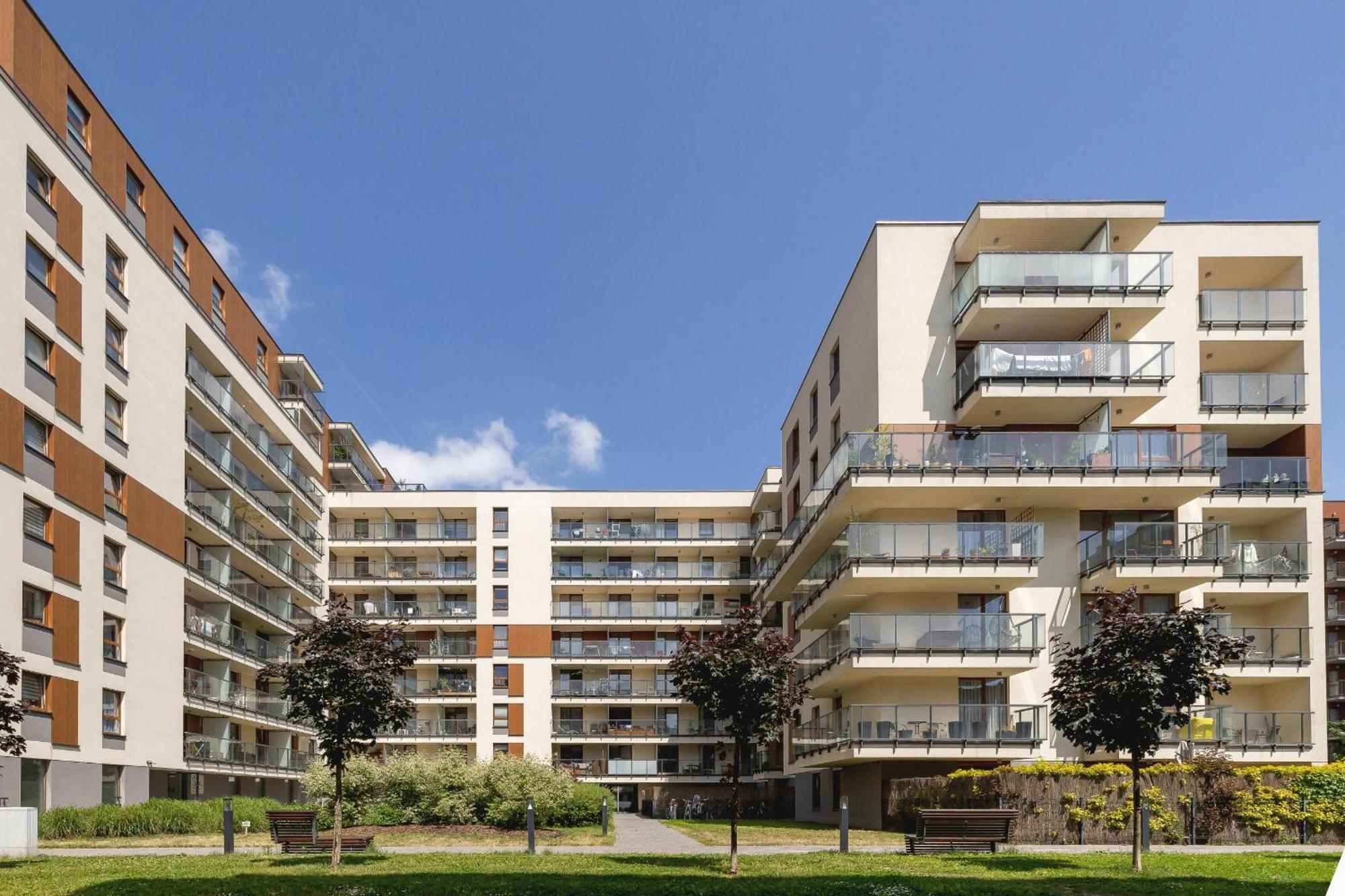 Appartement Przytulny Na Wroclawskiej Z Parkingiem W Krakowie By Renters Krakau