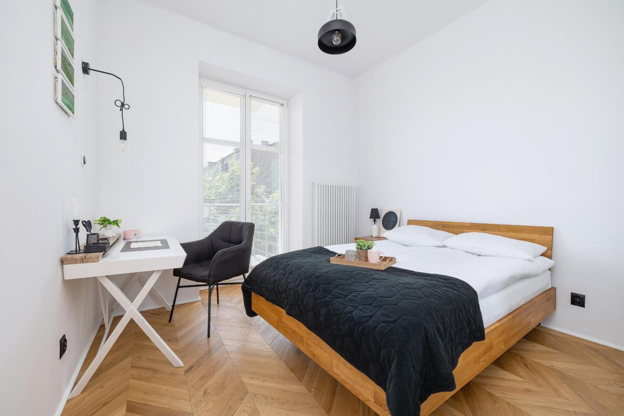 Blisko Centrum Kongresowego I Wawelu By Renters Apartament