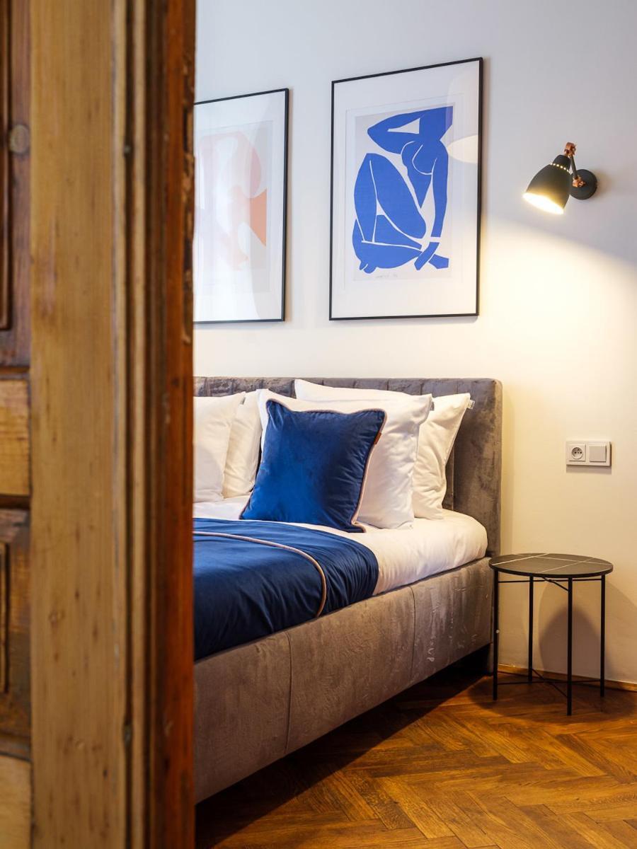 By Tyzenhauz Apartment